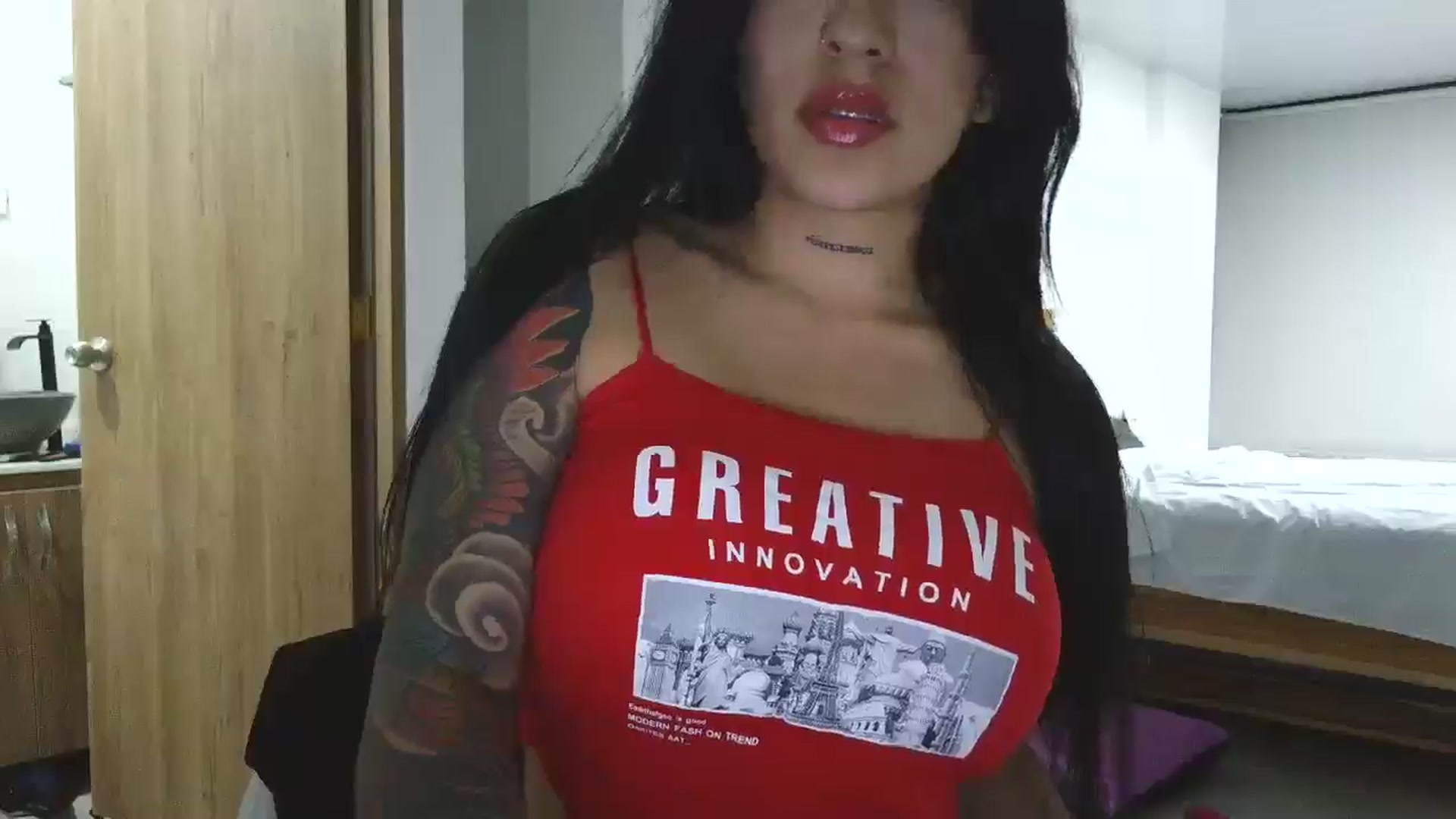 Gallery image thumbnail from yesicat's myfreecams stream on, 11/12/2025, 03:33 image 13 of 20