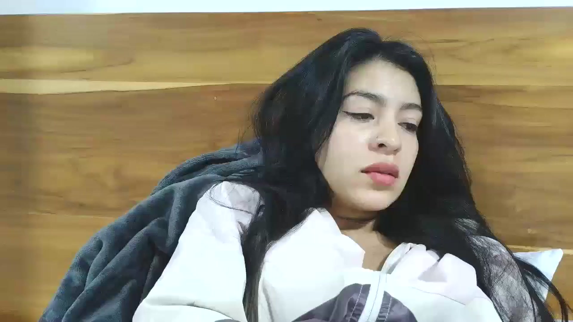 Gallery image thumbnail from yesicat's myfreecams stream on, 11/20/2025, 04:36 image 1 of 20