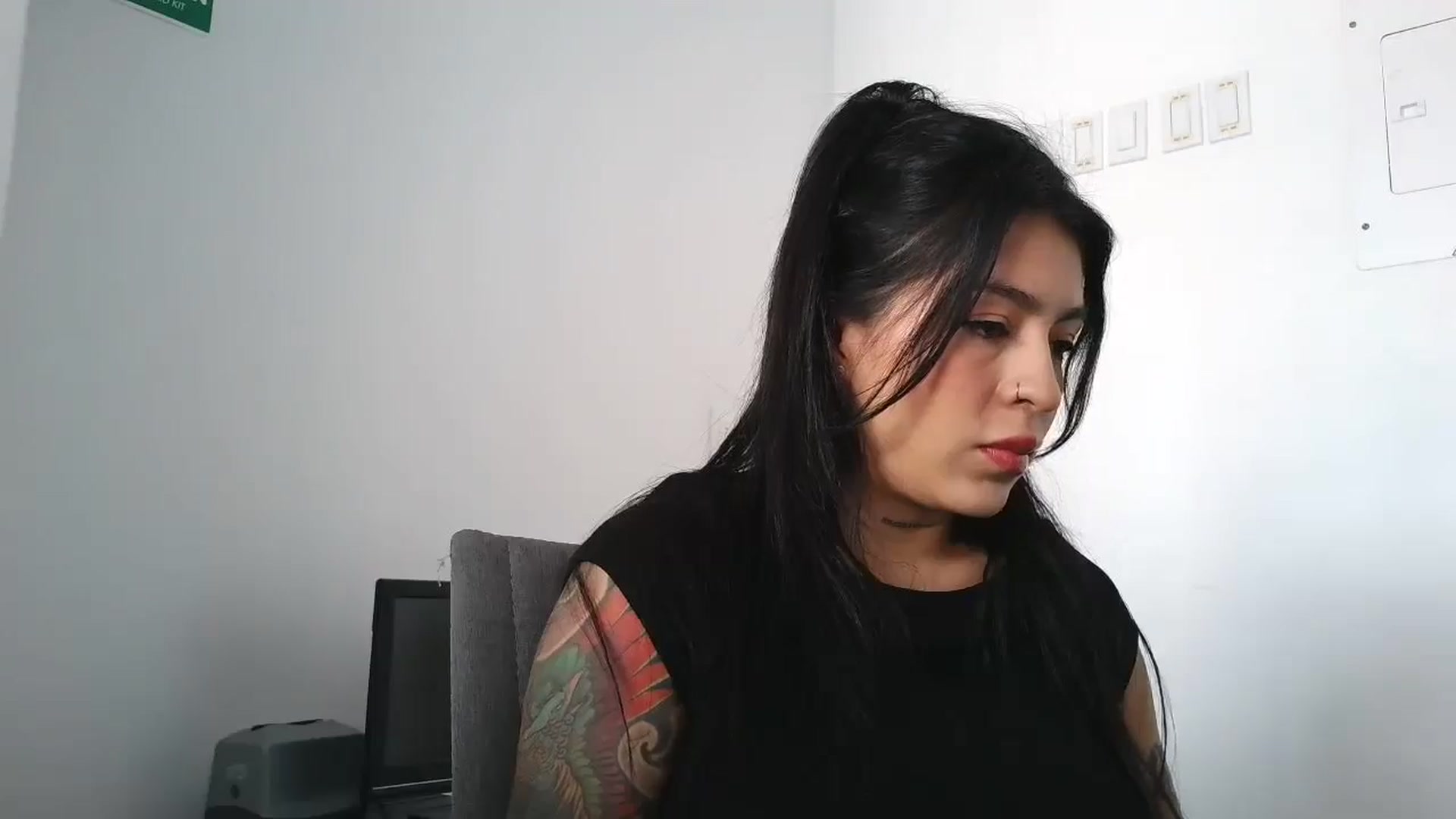 Gallery image thumbnail from yesicat's myfreecams stream on, 11/21/2025, 14:42 image 10 of 20
