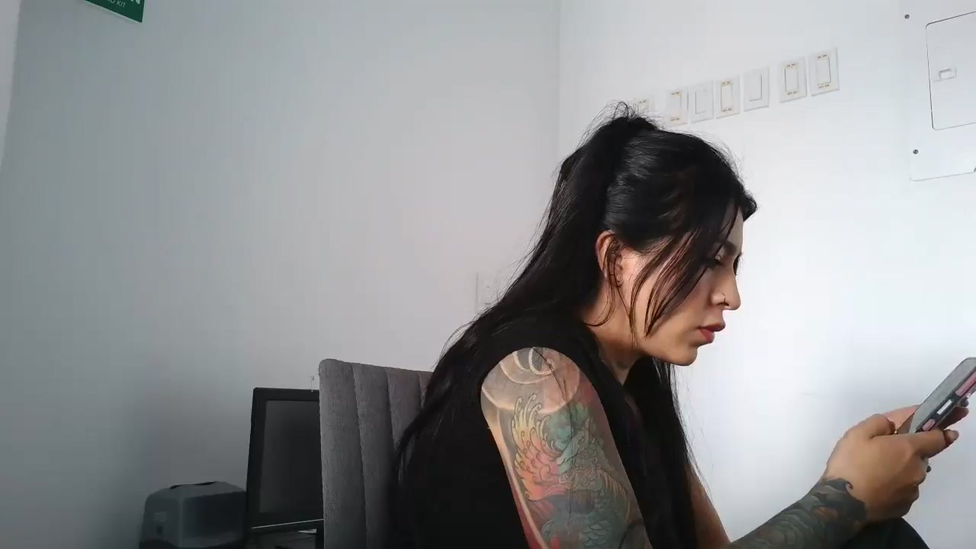 Gallery image thumbnail from yesicat's myfreecams stream on, 11/21/2025, 15:08 image 4 of 20