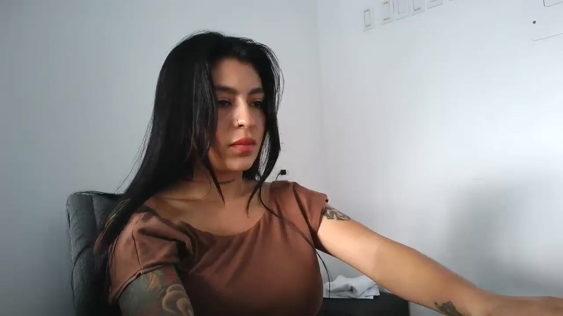 Gallery image thumbnail from yesicat's myfreecams stream on, 11/26/2025, 17:58 image 19 of 20