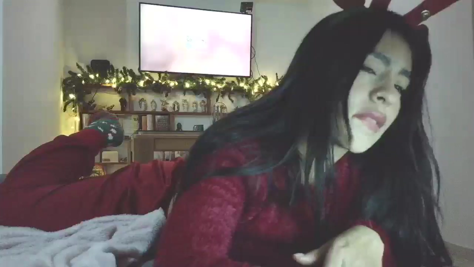 Gallery image thumbnail from yesicat's myfreecams stream on, 12/07/2025, 01:42 image 9 of 20