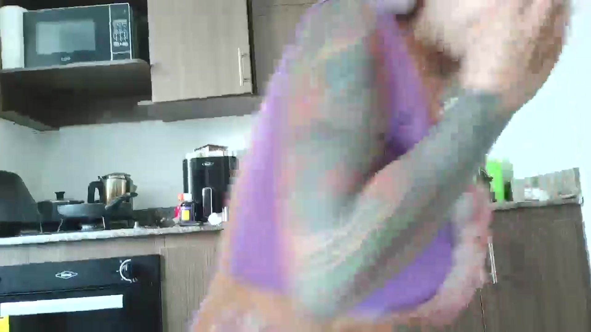 Gallery image thumbnail from yesicat's myfreecams stream on, 12/31/2025, 19:22 image 18 of 20