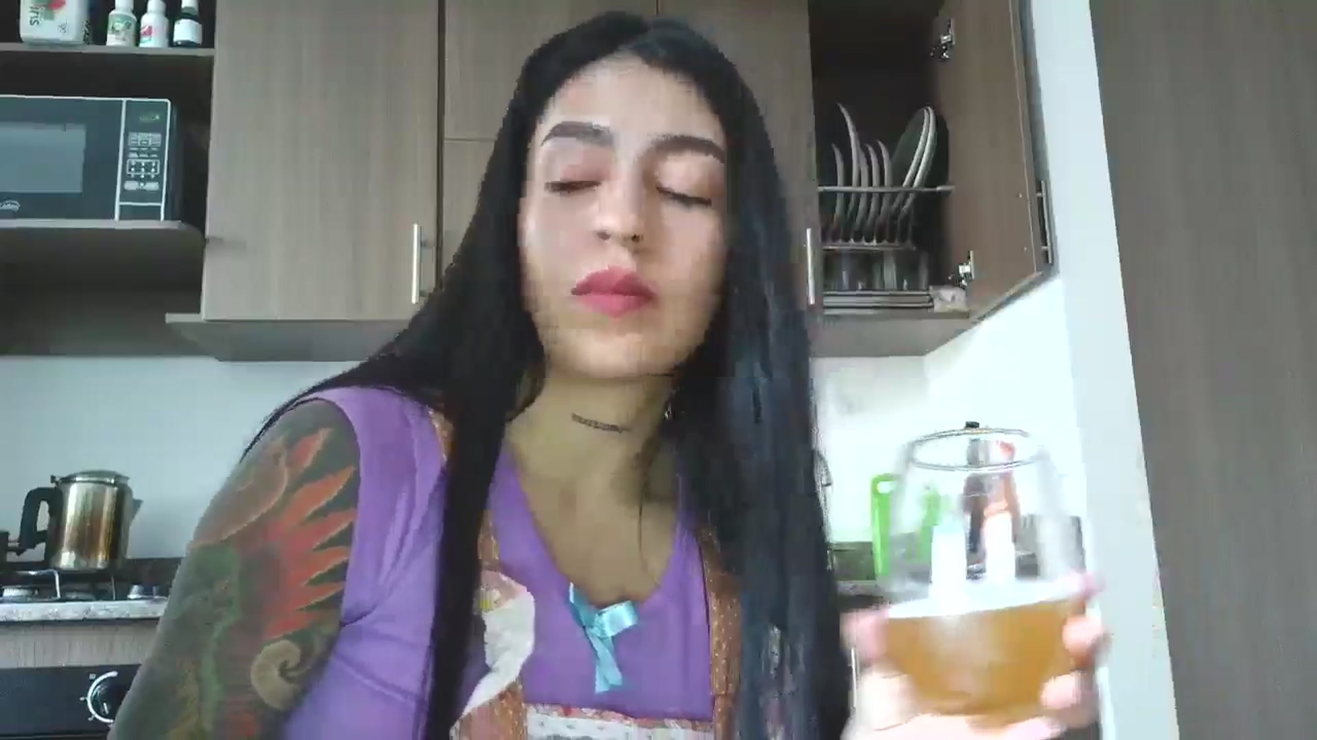 Gallery image thumbnail from yesicat's myfreecams stream on, 12/31/2025, 20:12 image 20 of 20