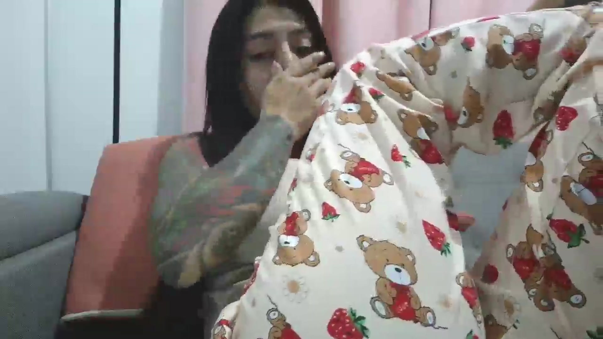 Gallery image thumbnail from yesicat's myfreecams stream on, 01/02/2026, 03:13 image 11 of 20