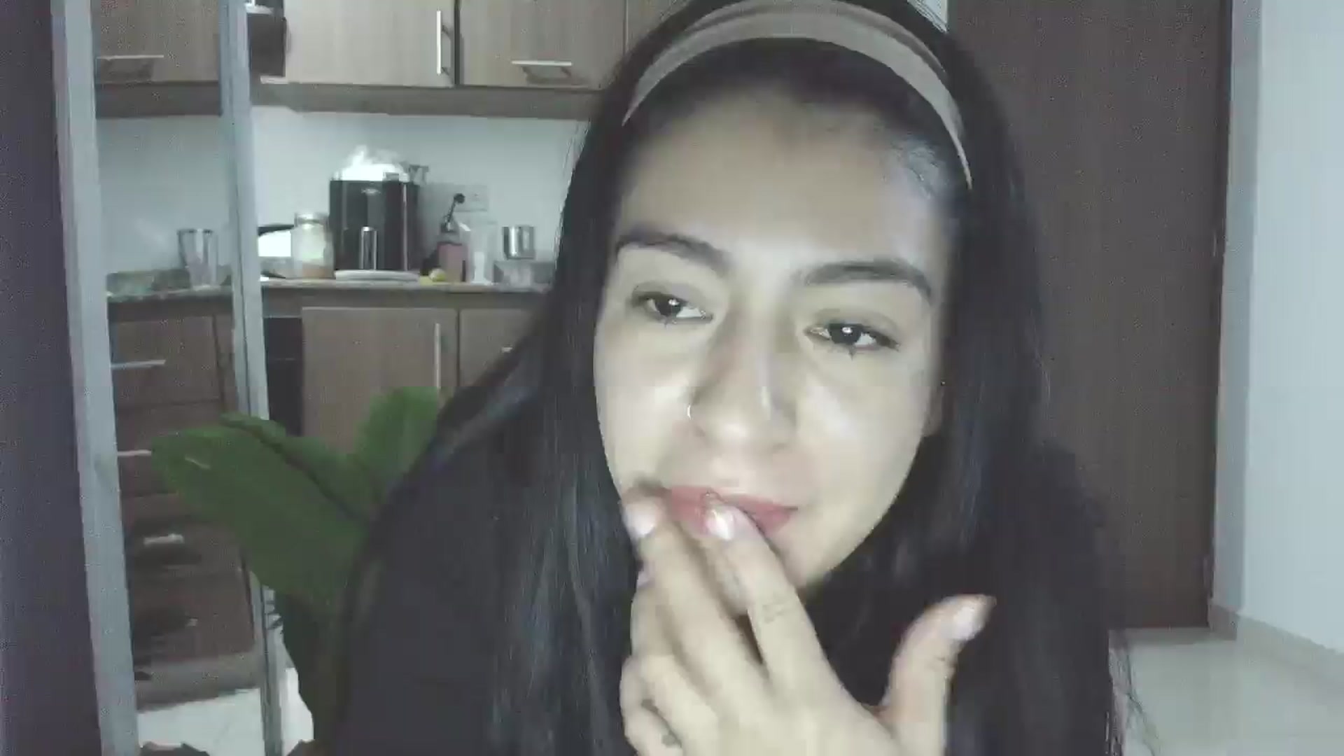 Gallery image thumbnail from yesicat's myfreecams stream on, 01/05/2026, 03:32 image 1 of 20