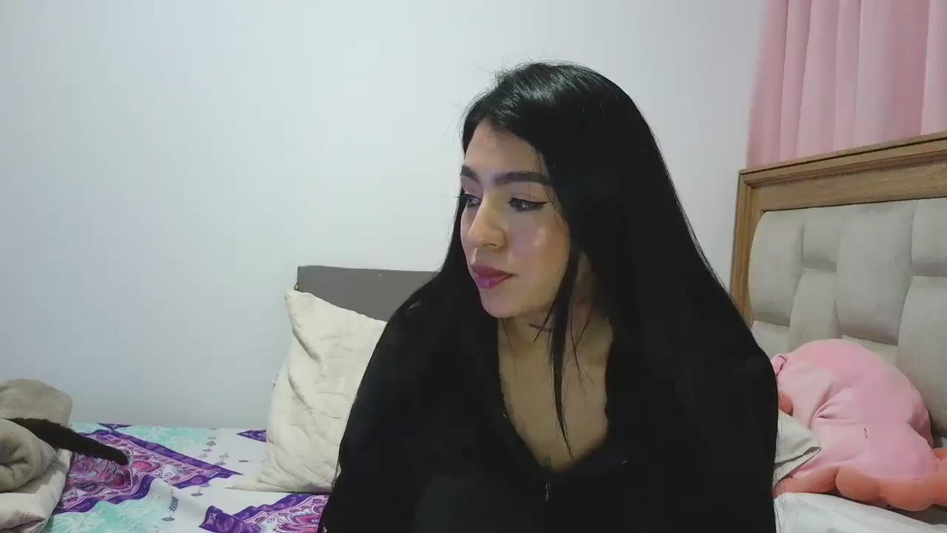 Gallery image thumbnail from yesicat's myfreecams stream on, 02/02/2026, 03:53 image 11 of 20