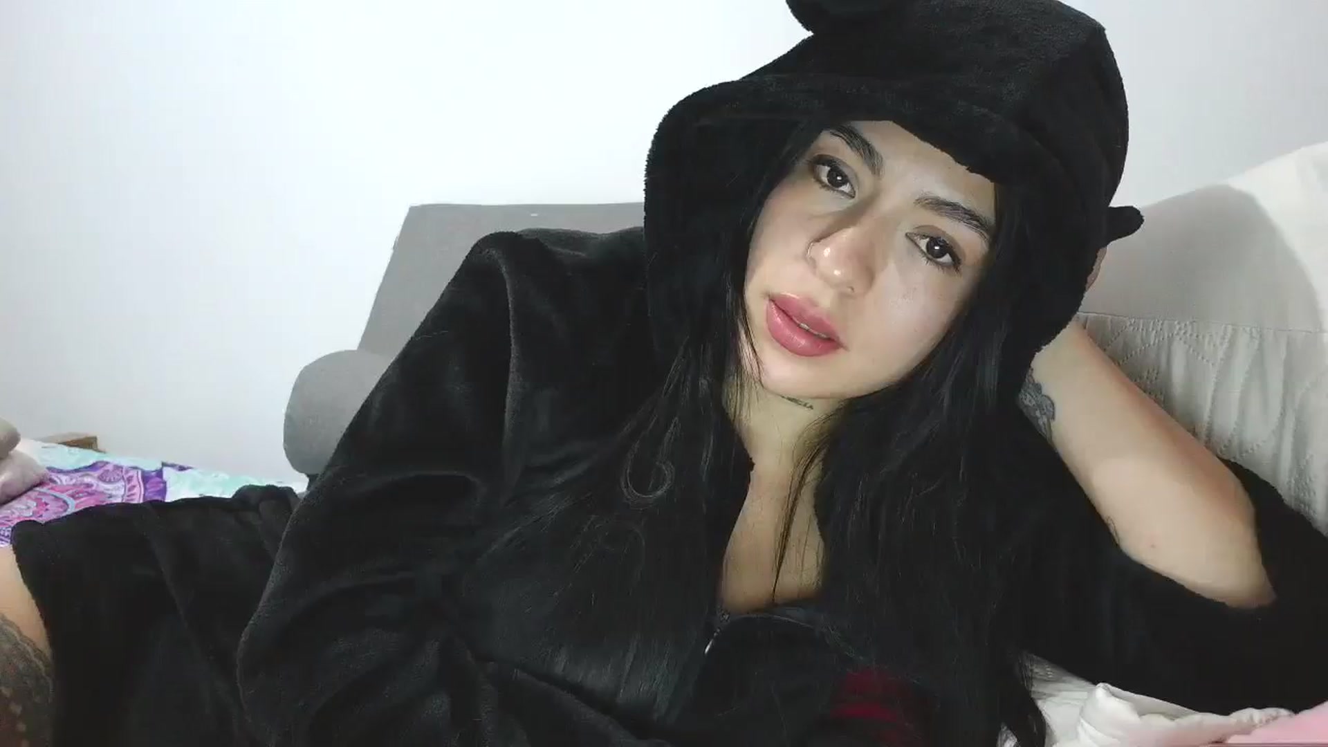 Gallery image thumbnail from yesicat's myfreecams stream on, 02/02/2026, 05:28 image 19 of 20