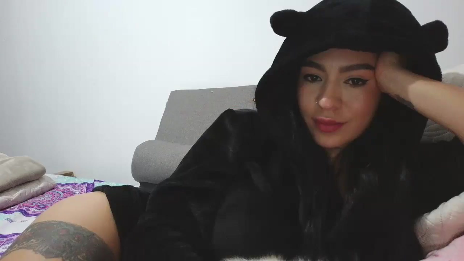 Gallery image thumbnail from yesicat's myfreecams stream on, 02/02/2026, 05:28 image 7 of 20