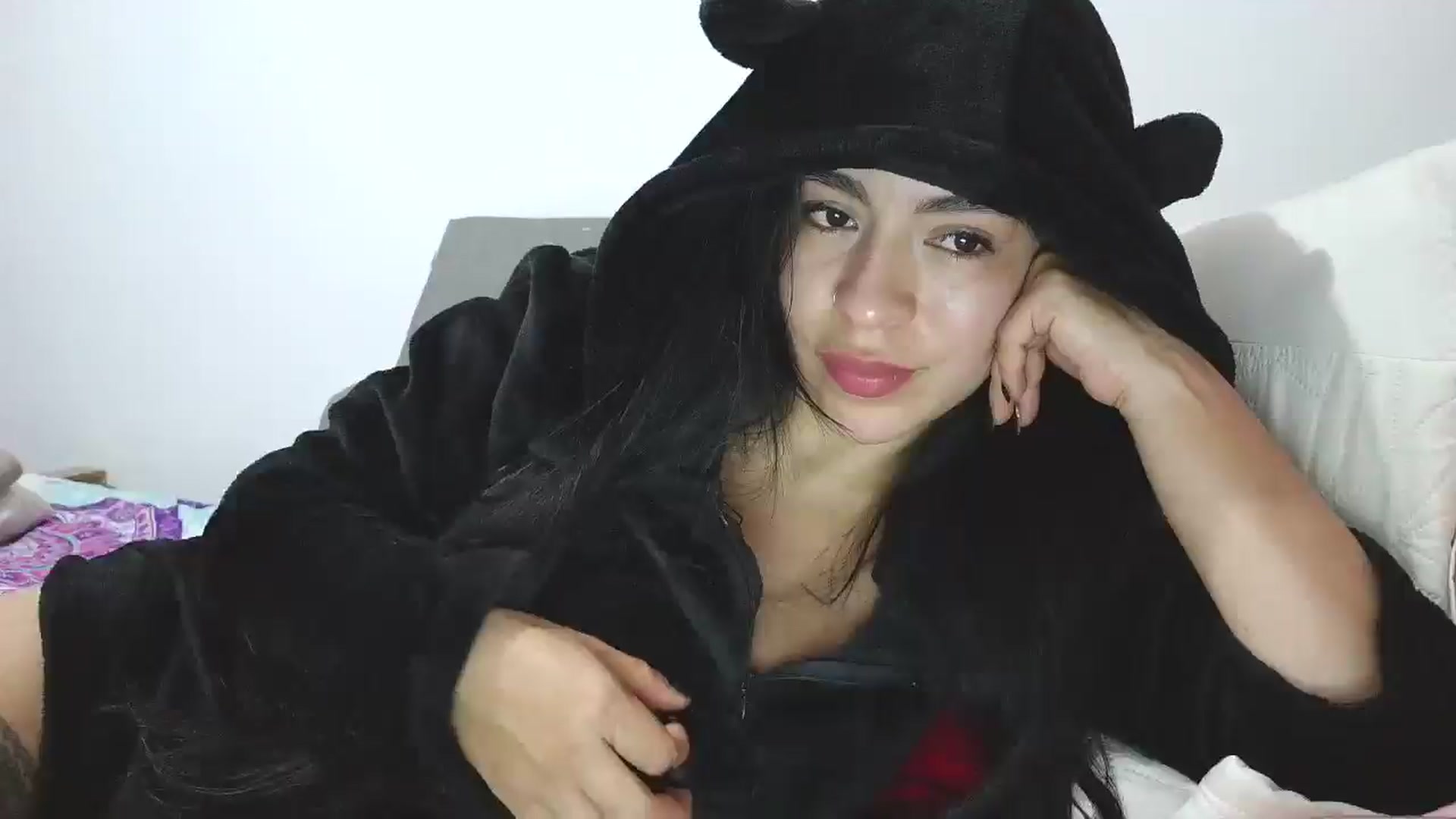 Gallery image thumbnail from yesicat's myfreecams stream on, 02/02/2026, 05:28 image 20 of 20