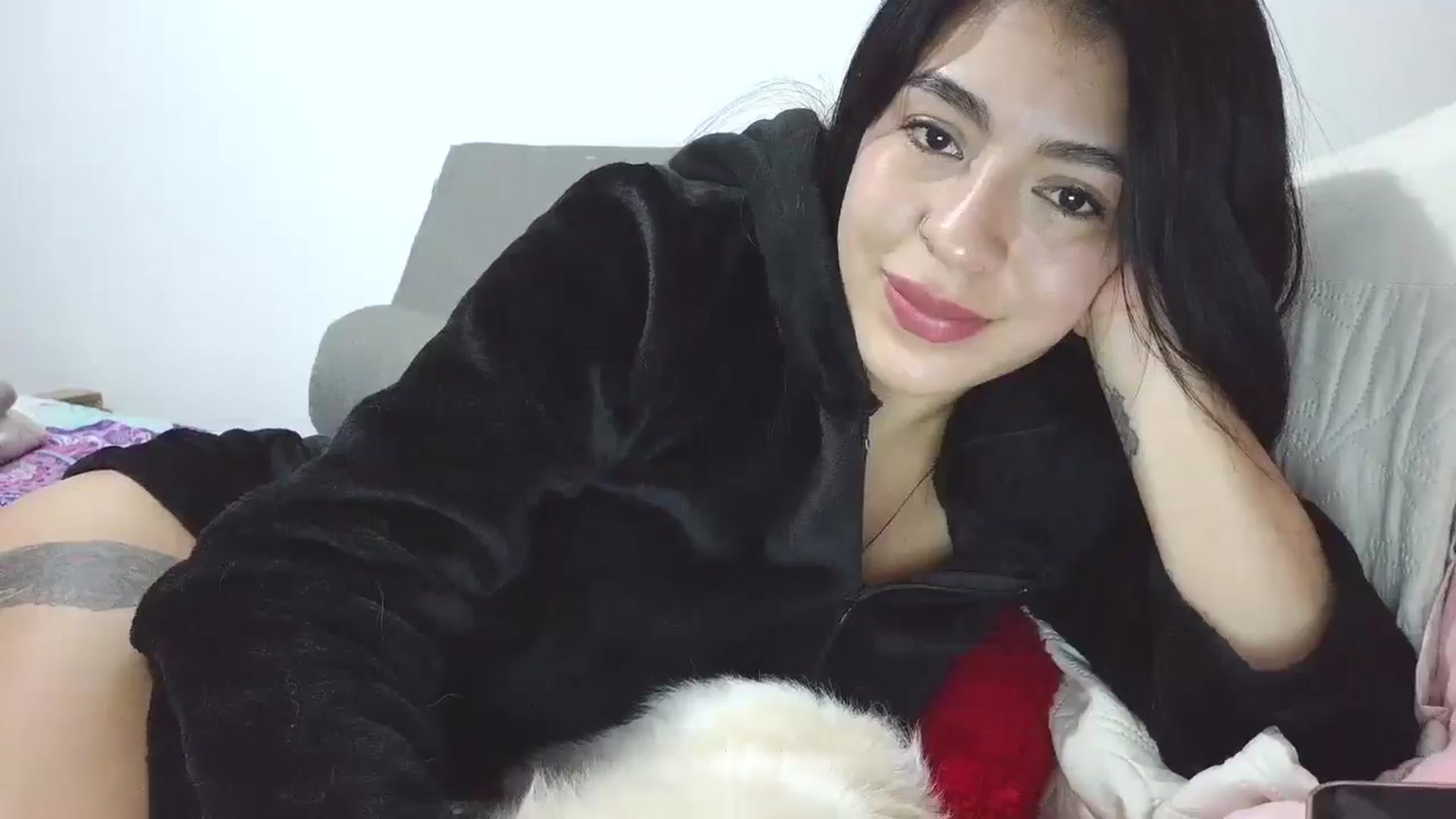 Gallery image thumbnail from yesicat's myfreecams stream on, 02/02/2026, 05:28 image 17 of 20