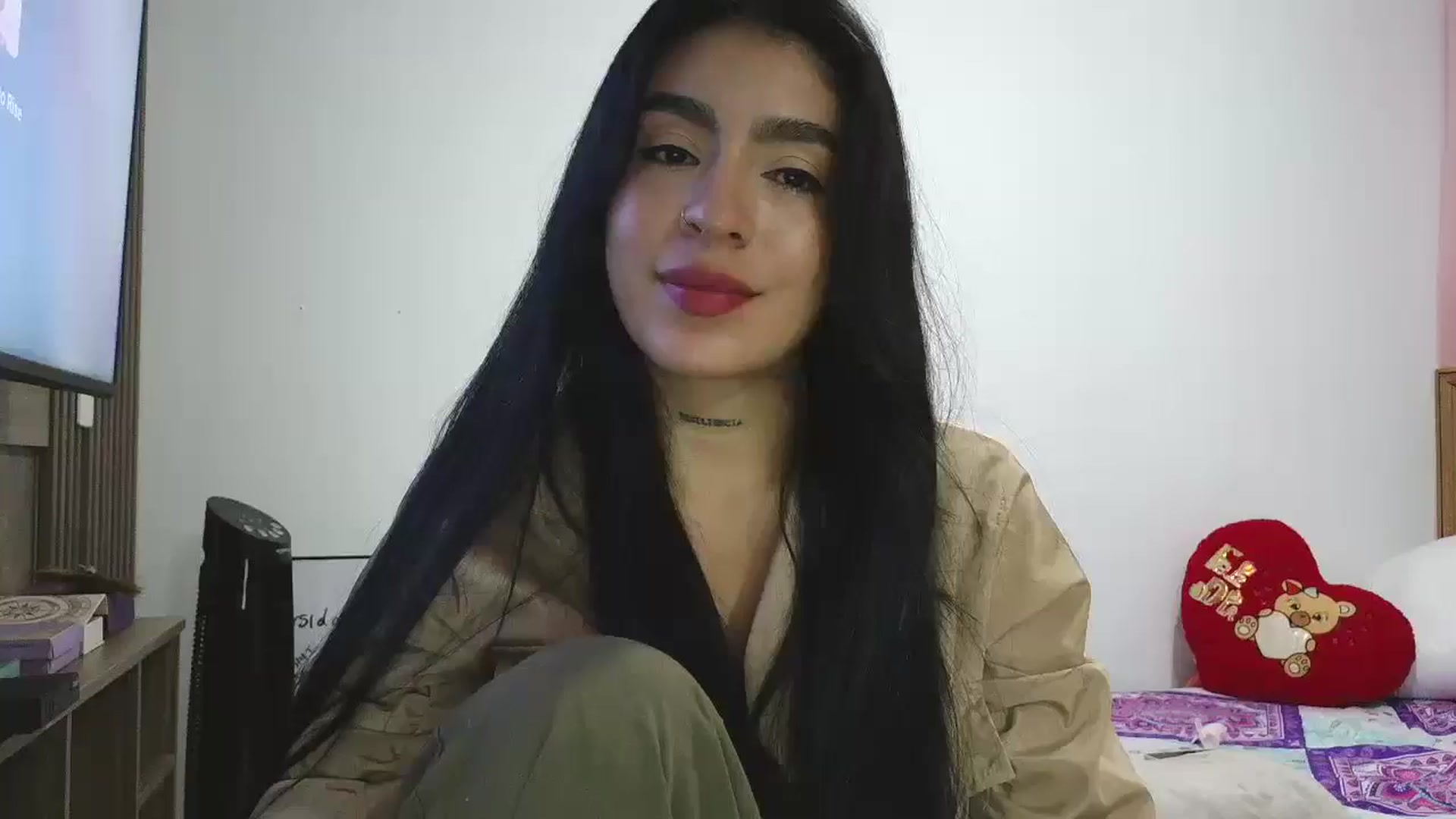Gallery image thumbnail from yesicat's myfreecams stream on, 02/12/2026, 03:27 image 7 of 20