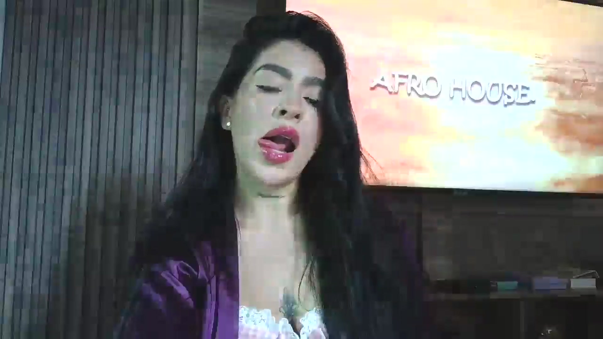 Gallery image thumbnail from yesicat's myfreecams stream on, 02/12/2026, 21:40 image 13 of 20