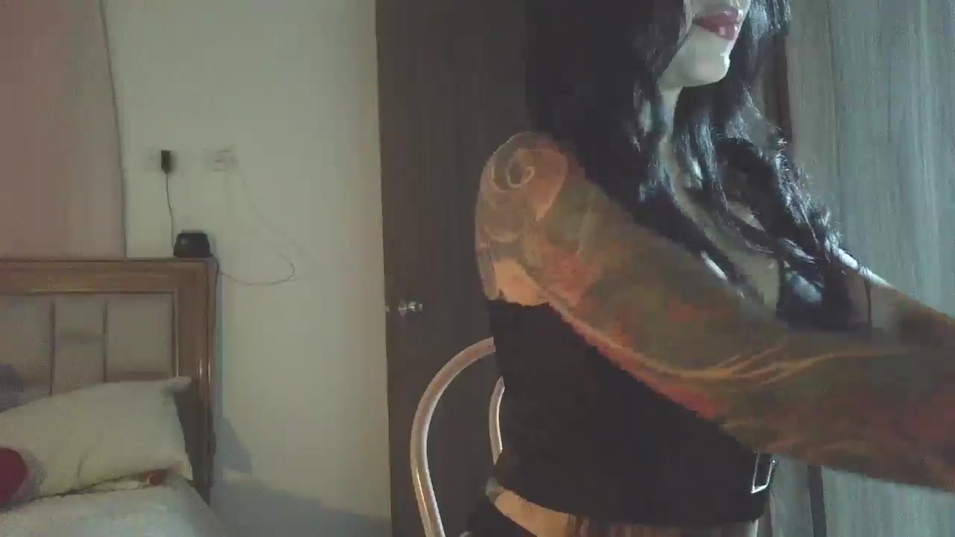 Gallery image thumbnail from yesicat's myfreecams stream on, 02/24/2026, 03:40 image 17 of 20