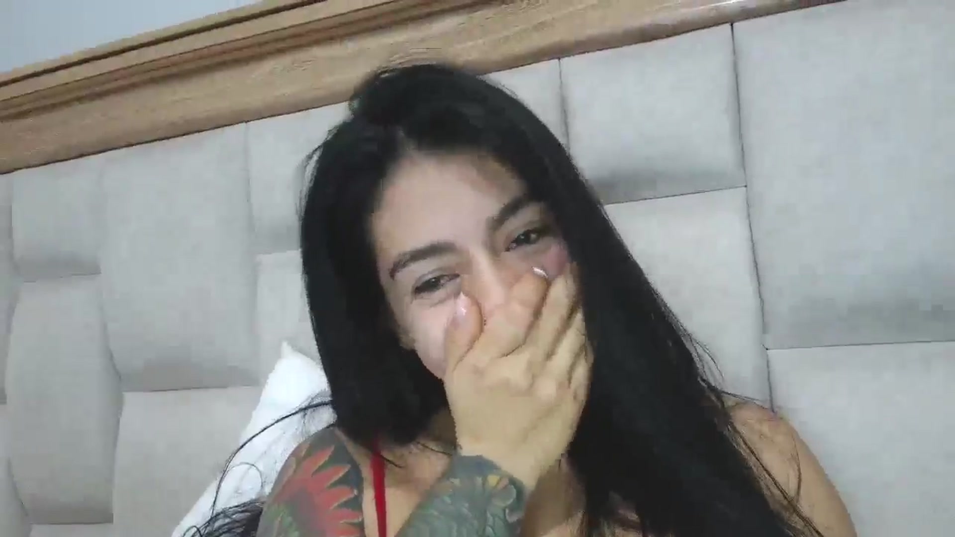 Gallery image thumbnail from yesicat's myfreecams stream on, 03/11/2026, 03:41 image 18 of 20