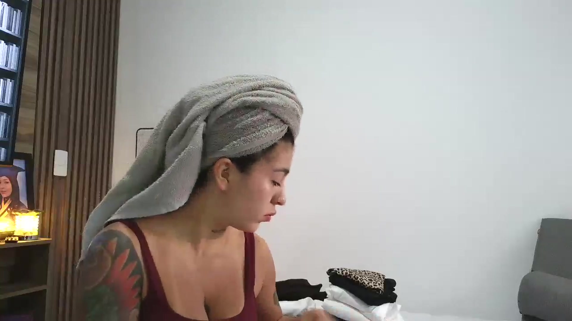 Gallery image thumbnail from yesicat's myfreecams stream on, 03/23/2026, 20:53 image 2 of 20