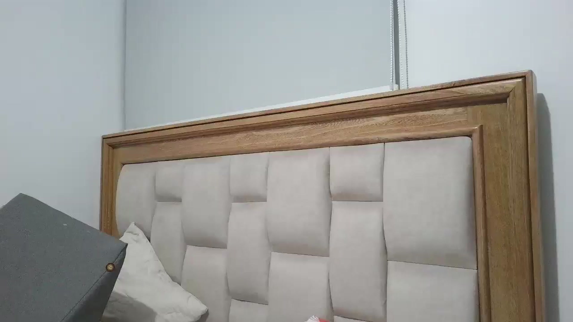 Gallery image thumbnail from yesicat's myfreecams stream on, 04/13/2026, 04:55 image 20 of 20