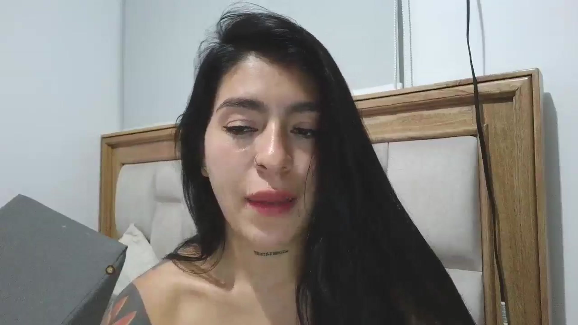 Gallery image thumbnail from yesicat's myfreecams stream on, 04/13/2026, 04:55 image 19 of 20