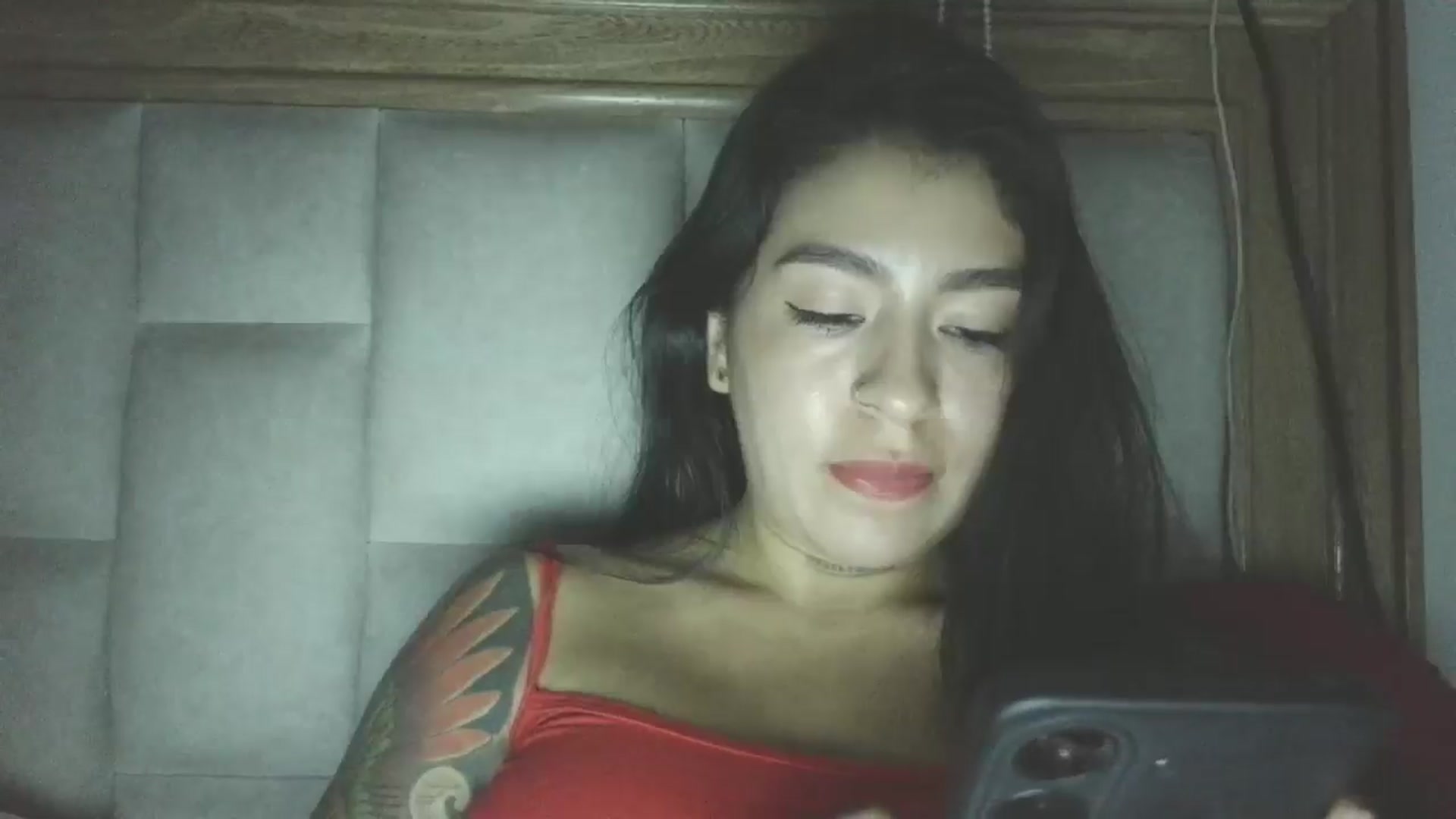 Gallery image thumbnail from yesicat's myfreecams stream on, 04/14/2026, 02:50 image 2 of 20