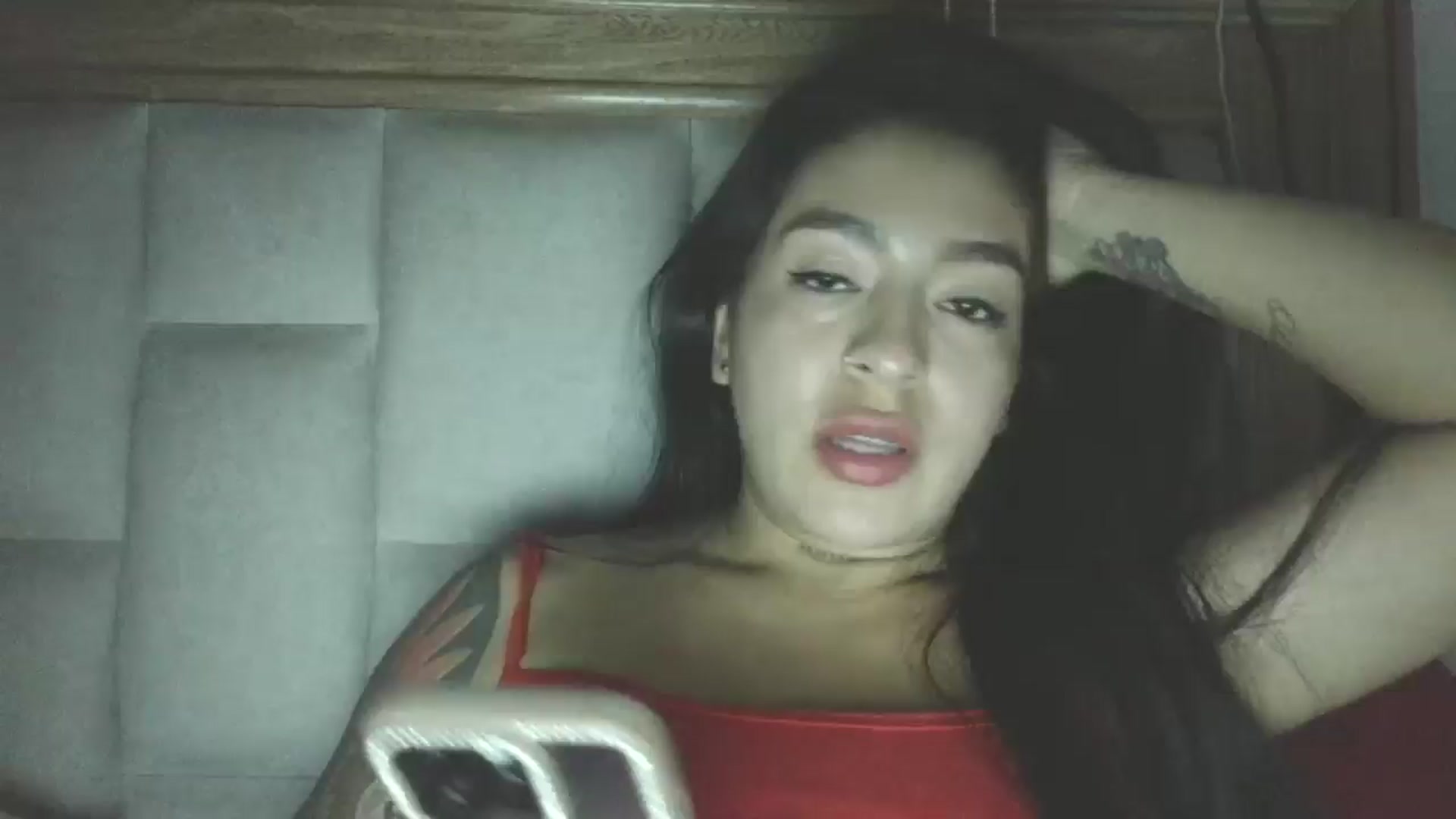 Gallery image thumbnail from yesicat's myfreecams stream on, 04/14/2026, 02:50 image 15 of 20