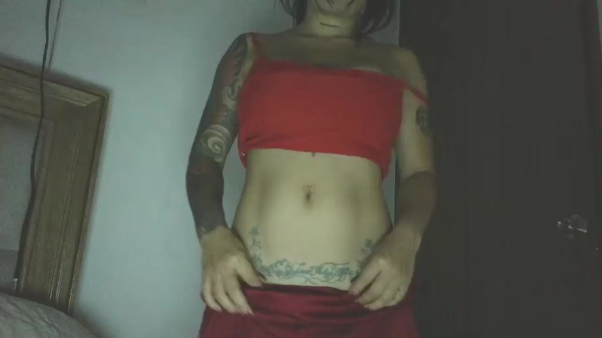 Gallery image thumbnail from yesicat's myfreecams stream on, 04/14/2026, 04:01 image 17 of 20