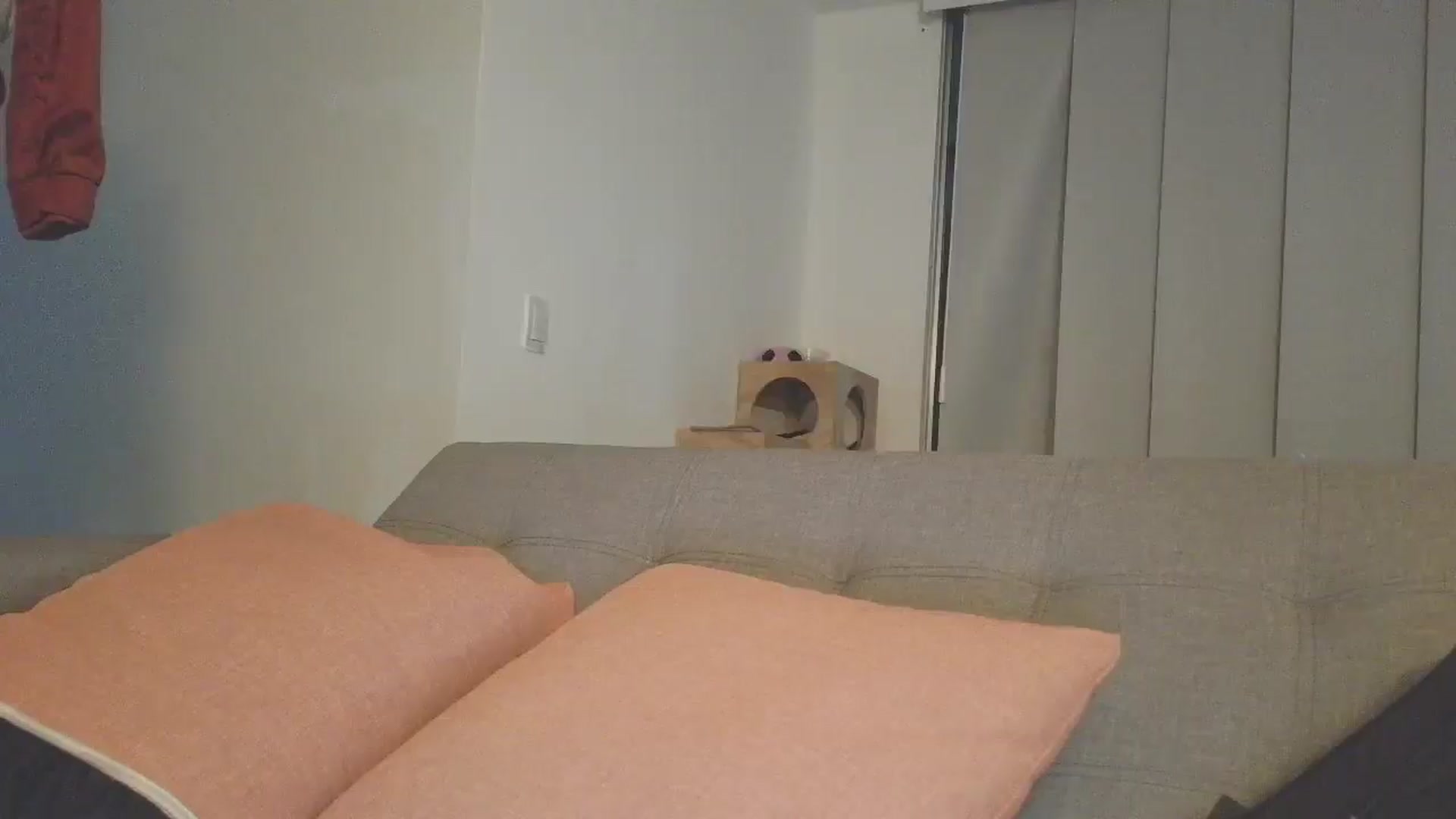 Gallery image thumbnail from yesicat's myfreecams stream on, 04/16/2026, 05:18 image 15 of 20