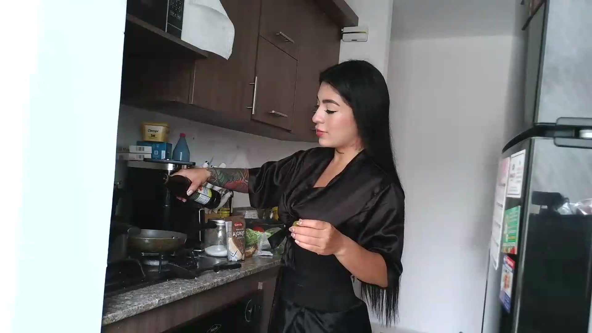 Gallery image thumbnail from yesicat's myfreecams stream on, 06/18/2026, 18:58 image 19 of 20