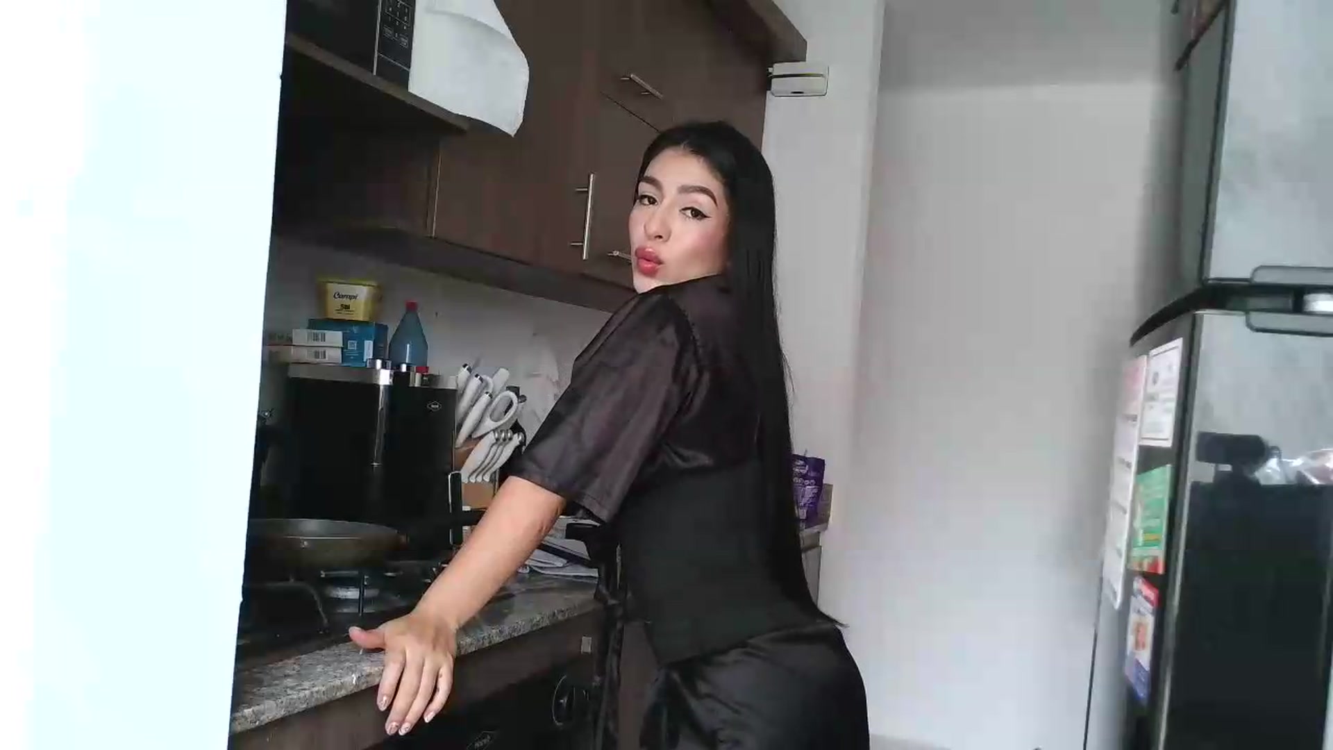 Gallery image thumbnail from yesicat's myfreecams stream on, 06/18/2026, 18:58 image 15 of 20
