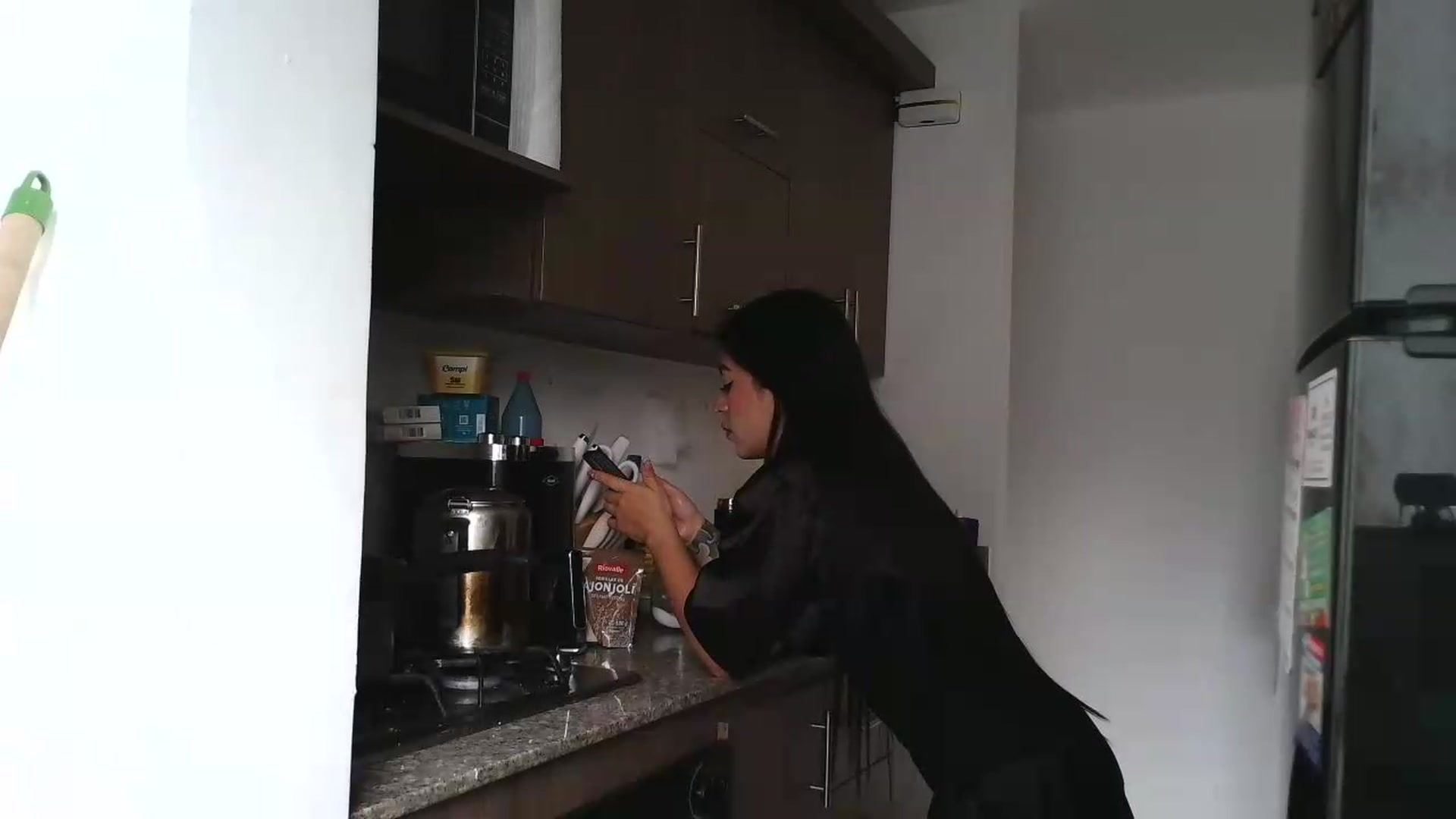 Gallery image thumbnail from yesicat's myfreecams stream on, 06/18/2026, 23:08 image 5 of 20