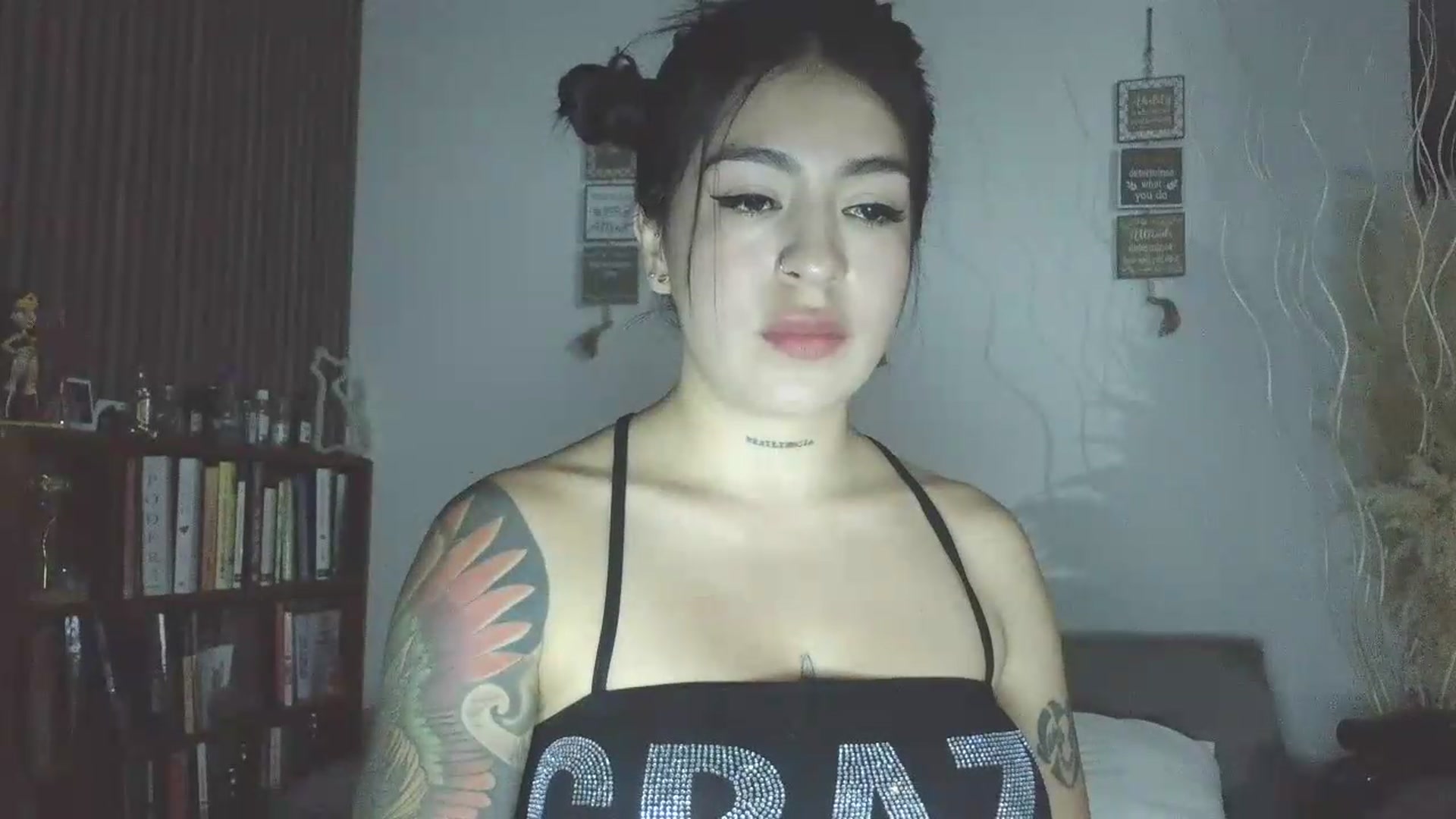 Gallery image thumbnail from yesicat's myfreecams stream on, 06/21/2026, 24:02 image 13 of 20