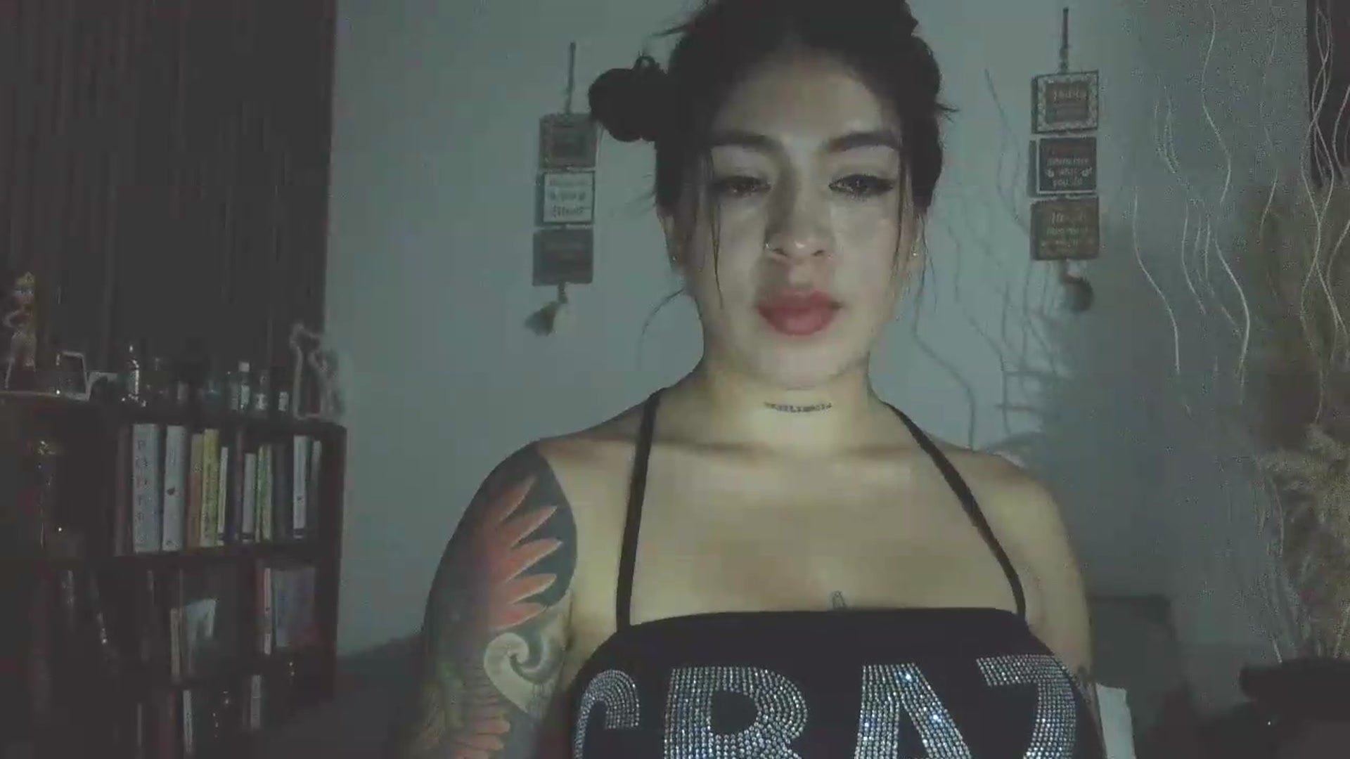 Gallery image thumbnail from yesicat's myfreecams stream on, 06/21/2026, 24:25 image 5 of 20