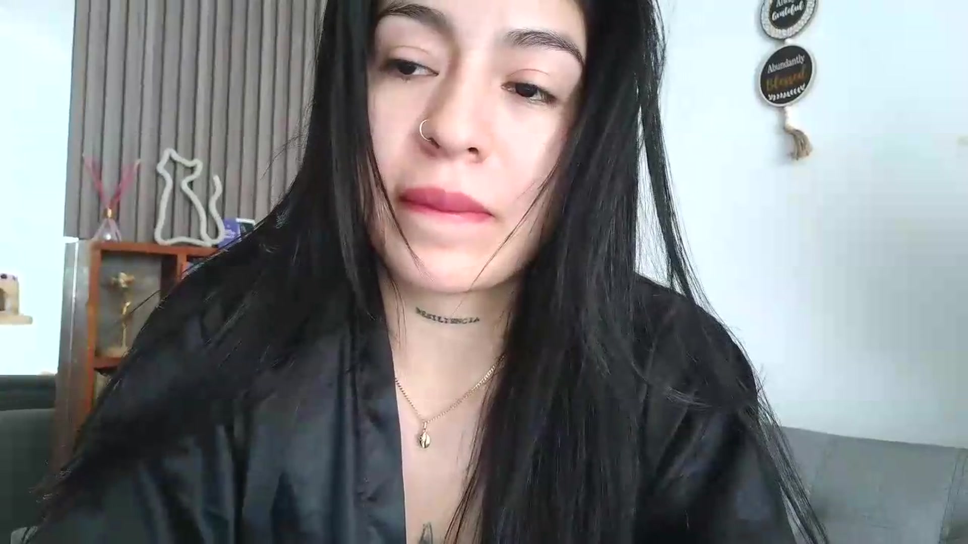 Gallery image thumbnail from yesicat's myfreecams stream on, 07/07/2026, 14:06 image 18 of 20