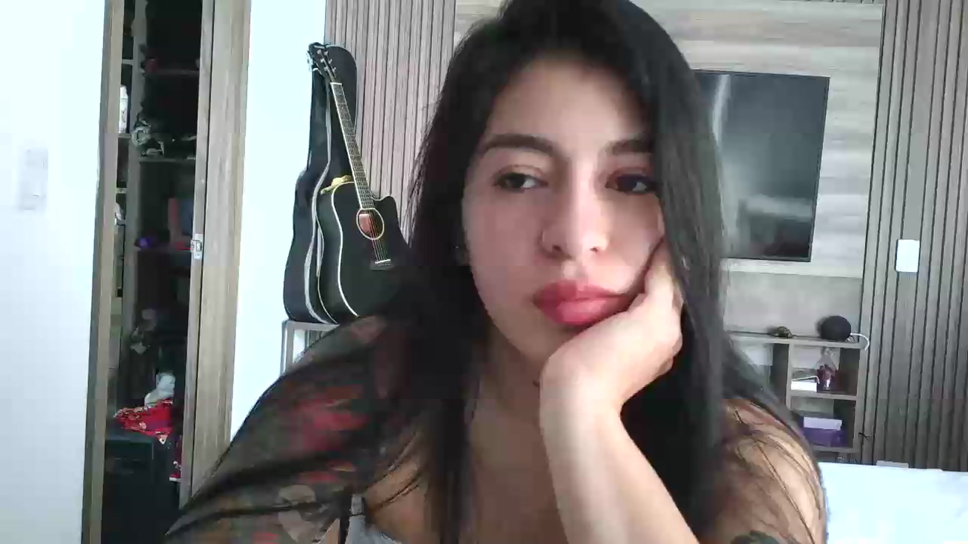 Gallery image thumbnail from yesicat's myfreecams stream on, 07/08/2026, 13:24 image 9 of 20