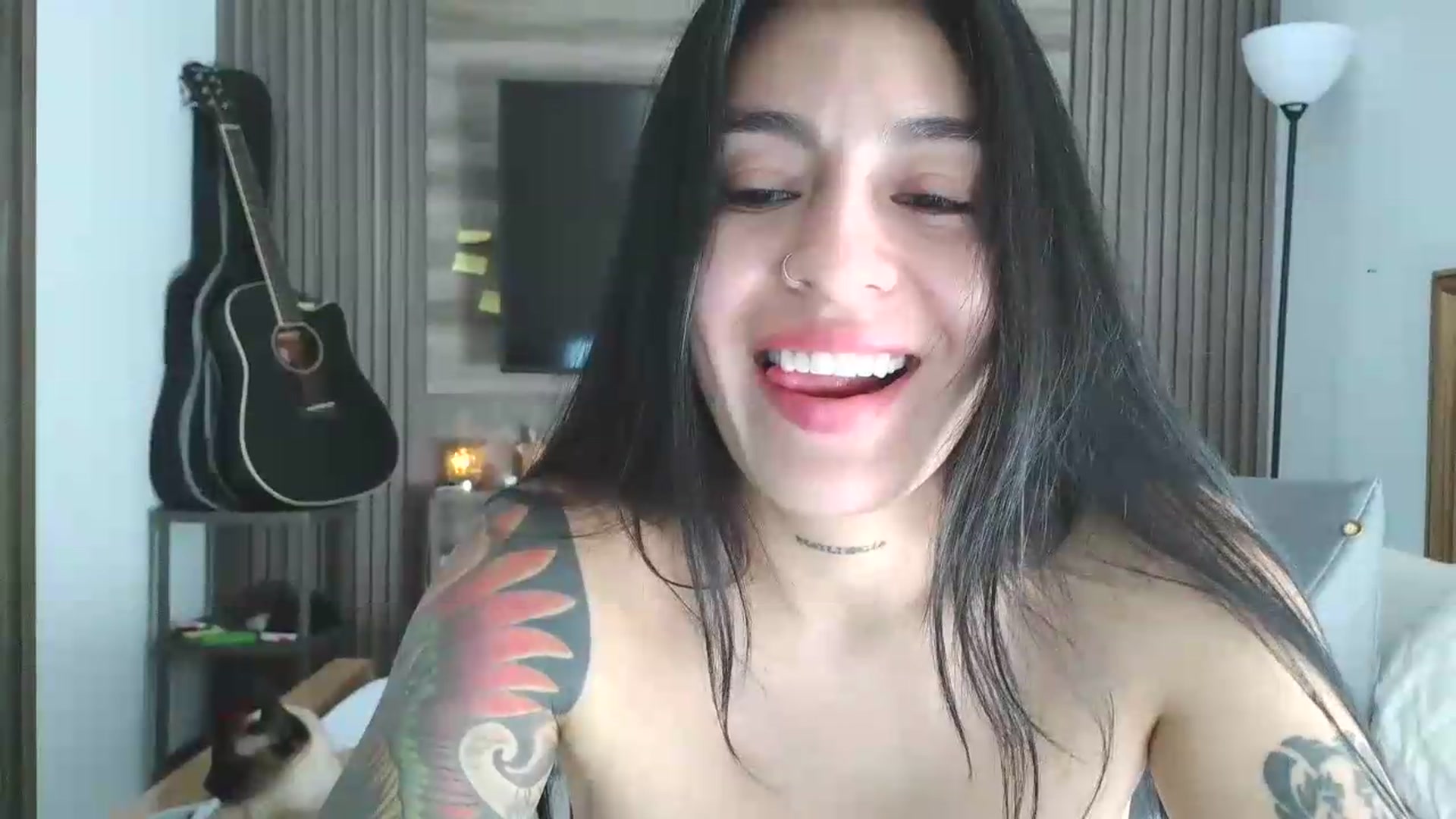 Gallery image thumbnail from yesicat's myfreecams stream on, 07/11/2026, 17:05 image 19 of 20