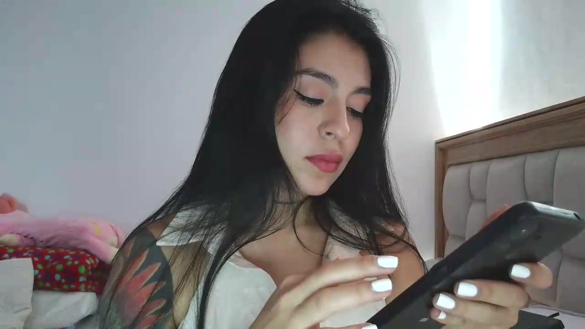 Gallery image thumbnail from yesicat's myfreecams stream on, 07/15/2026, 16:35 image 8 of 20