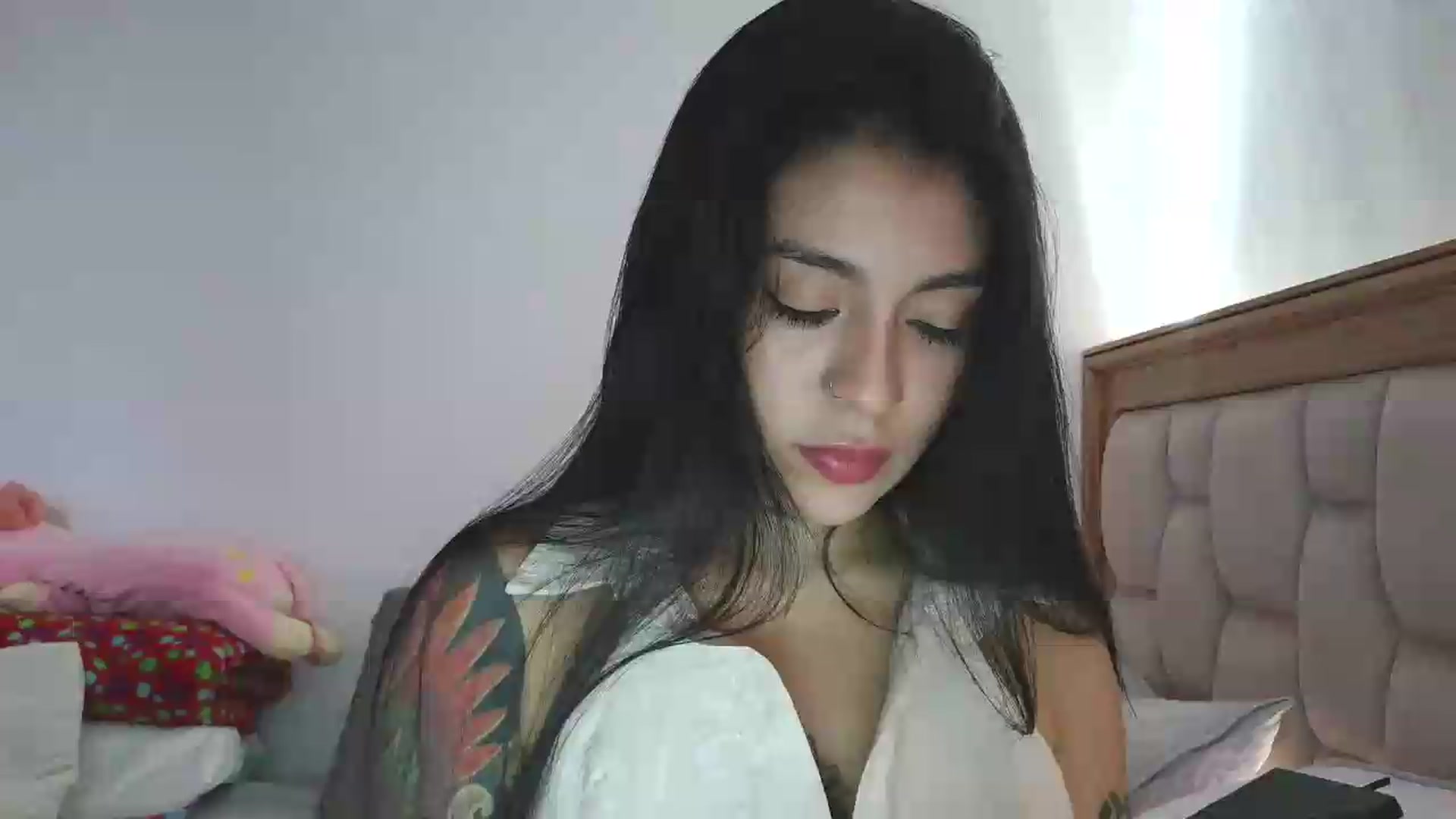 Gallery image thumbnail from yesicat's myfreecams stream on, 07/15/2026, 16:35 image 7 of 20