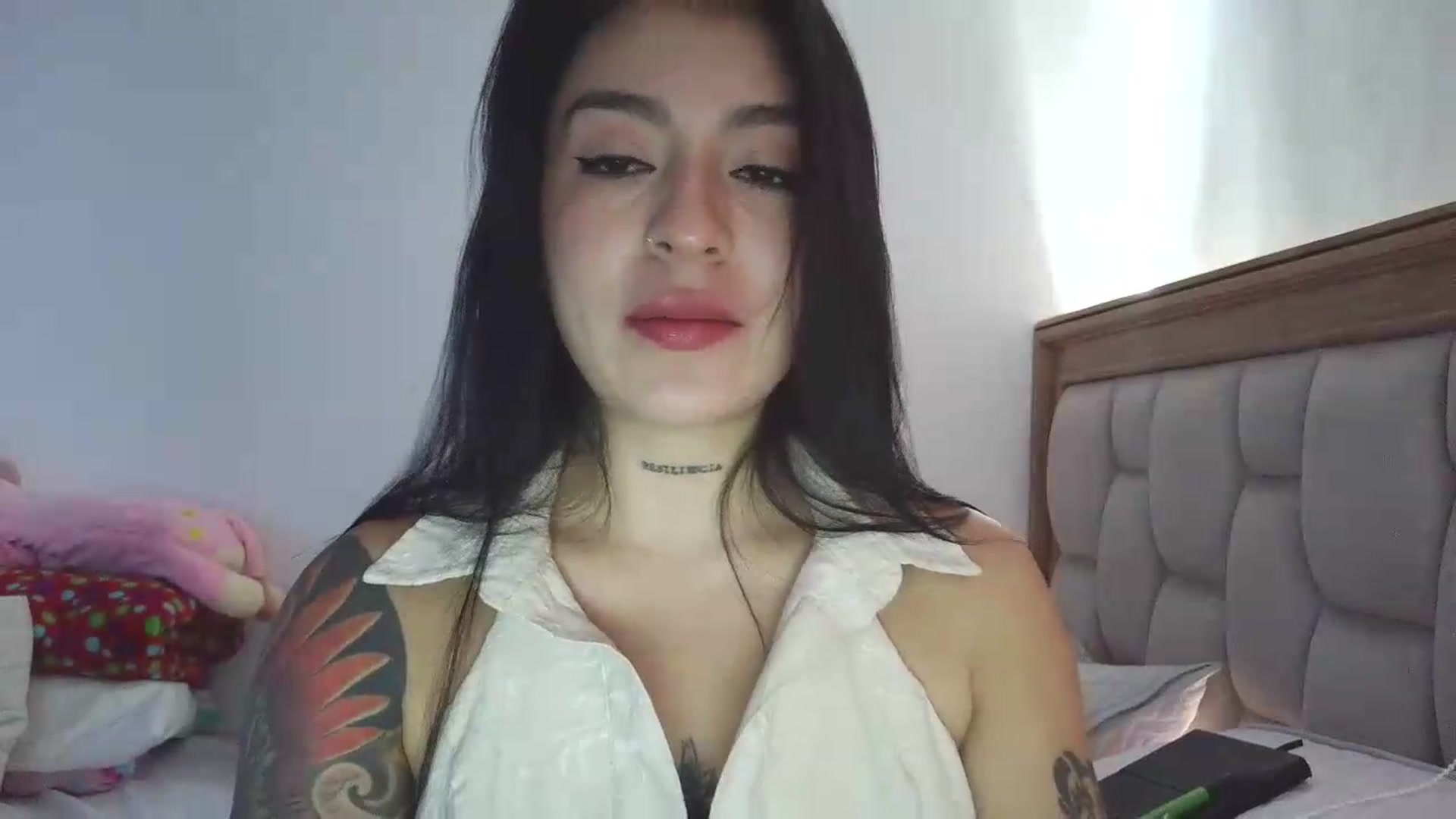 Gallery image thumbnail from yesicat's myfreecams stream on, 07/15/2026, 16:35 image 3 of 20