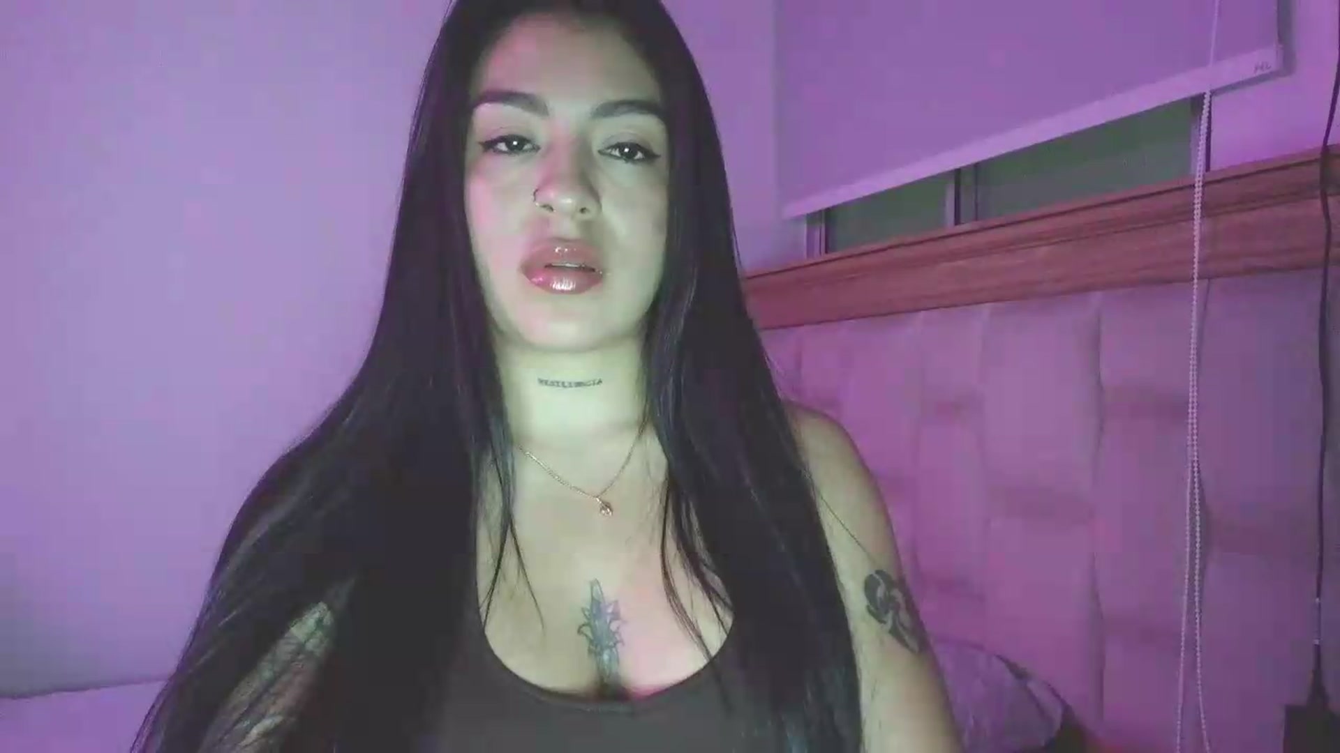 Gallery image thumbnail from yesicat's myfreecams stream on, 07/23/2026, 24:58 image 8 of 20