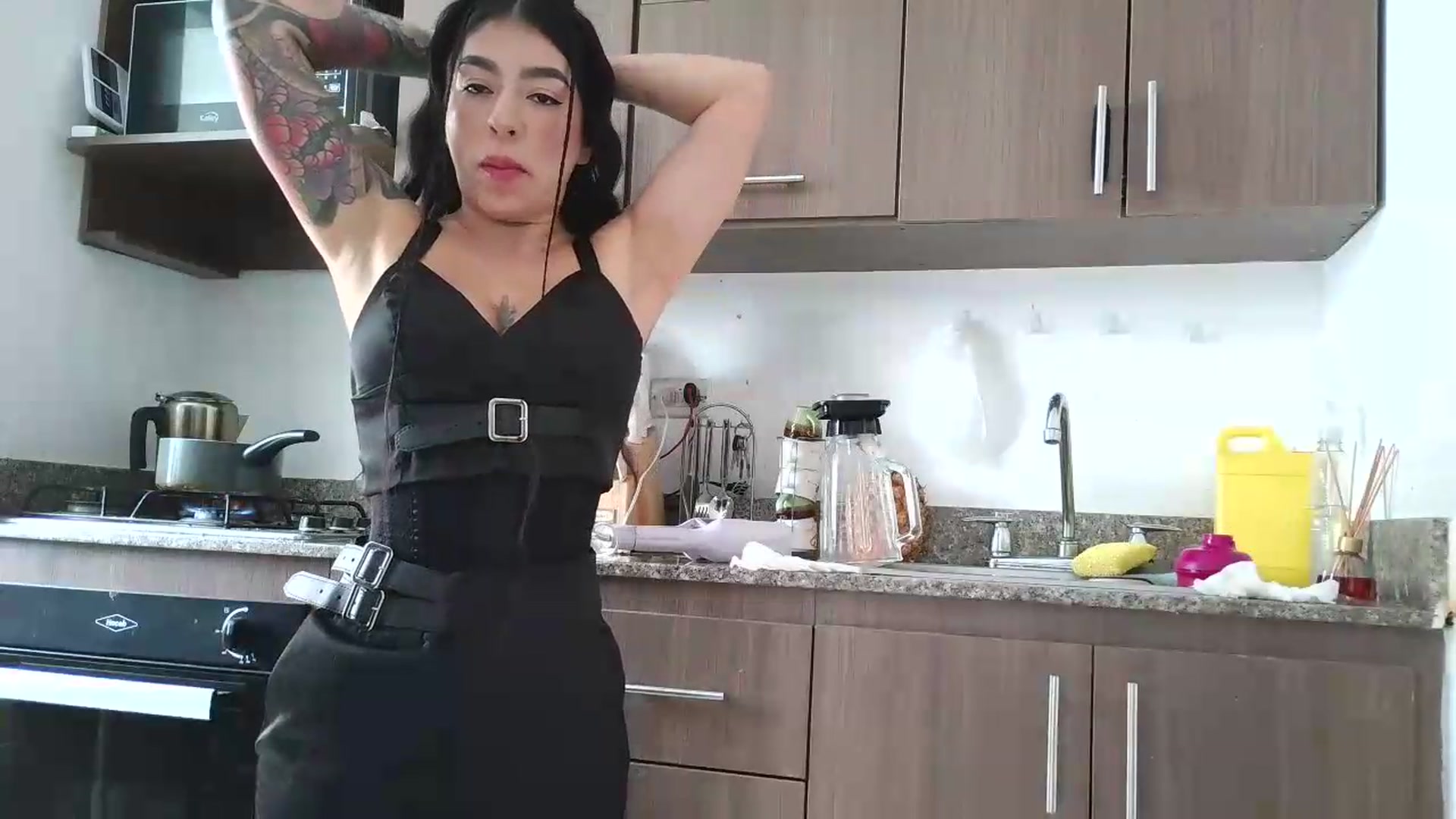 Gallery image thumbnail from yesicat's myfreecams stream on, 07/30/2026, 17:01 image 15 of 20