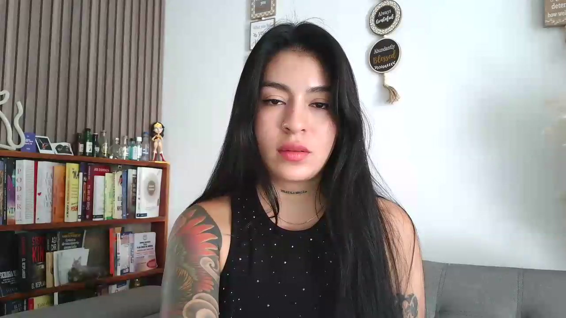 Gallery image thumbnail from yesicat's myfreecams stream on, 07/31/2026, 21:25 image 12 of 20