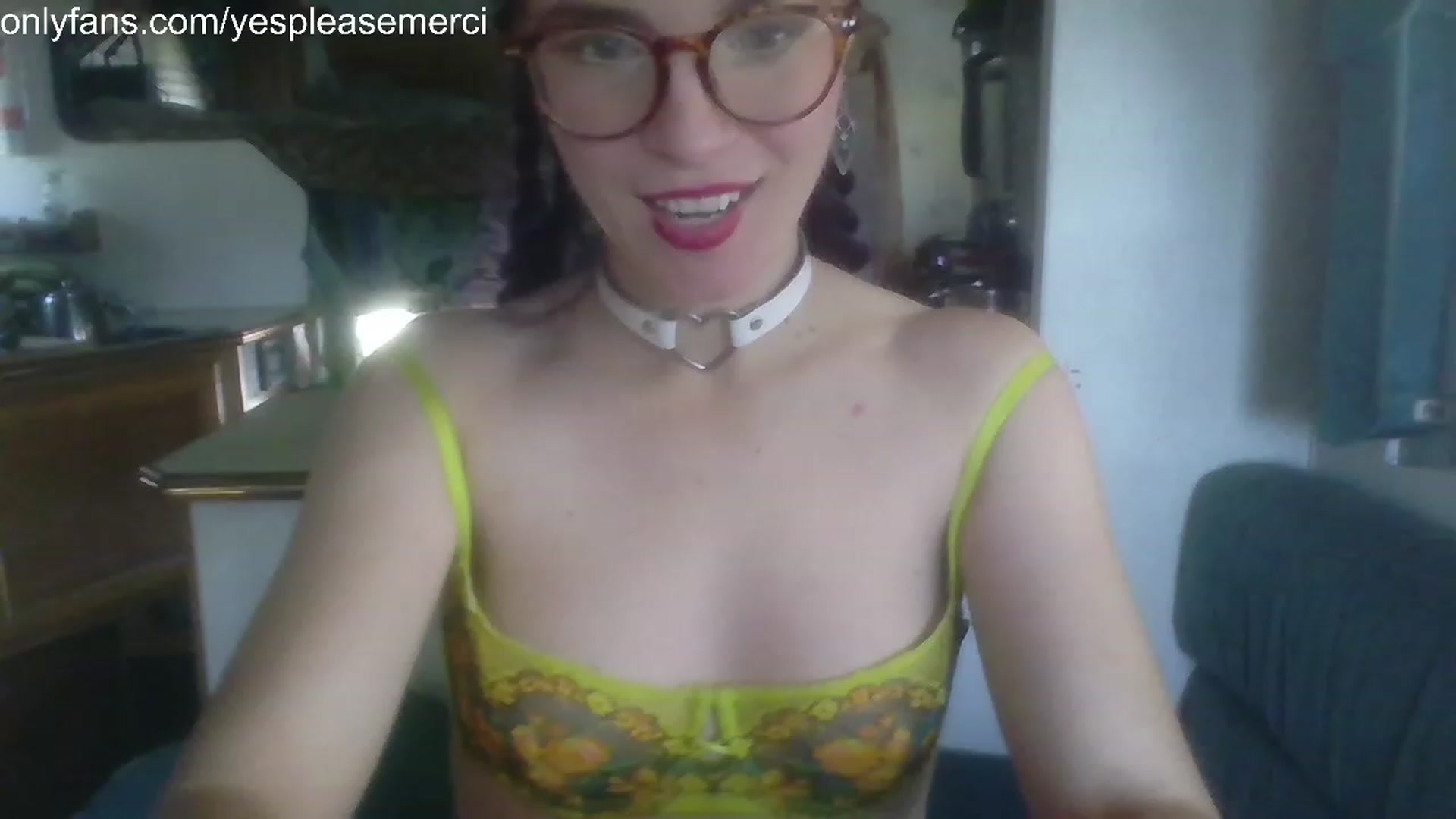 Gallery image thumbnail from yespleasemmhm's myfreecams stream on, 02/07/2023, 16:57 image 19 of 20