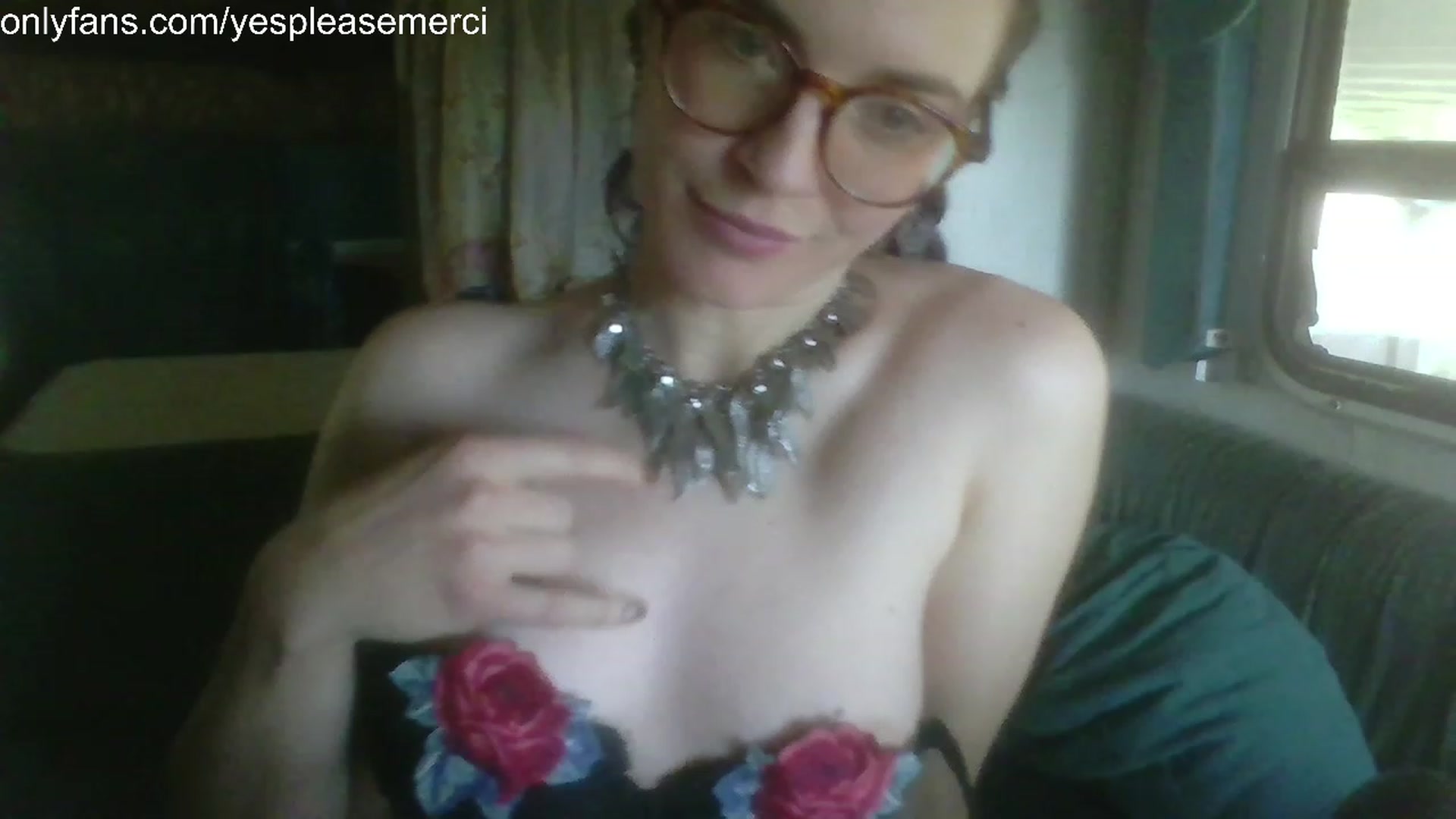 Gallery image thumbnail from yespleasemmhm's myfreecams stream on, 02/13/2023, 20:48 image 6 of 20
