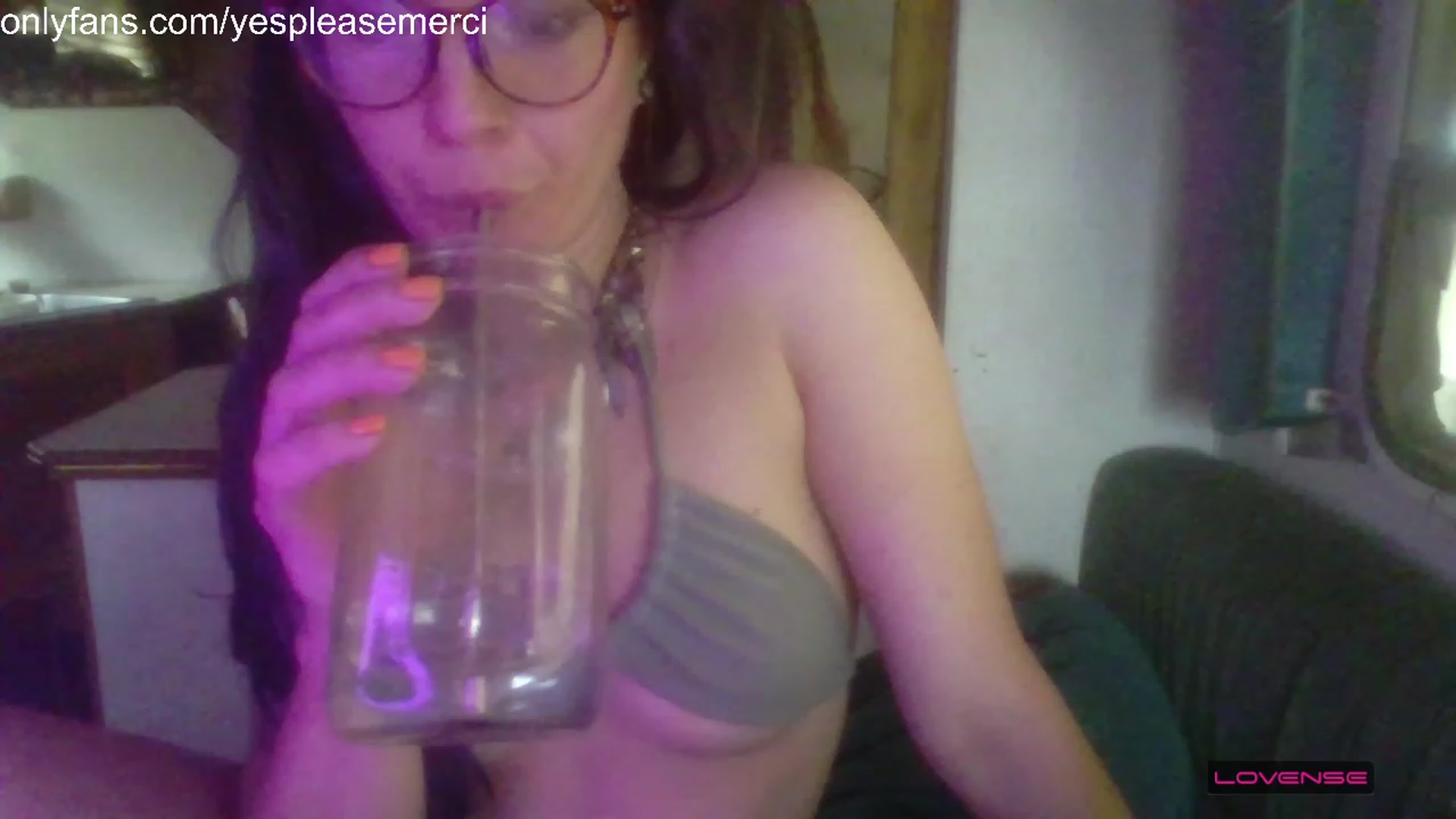 Gallery image thumbnail from yespleasemmhm's myfreecams stream on, 02/20/2023, 19:36 image 6 of 20