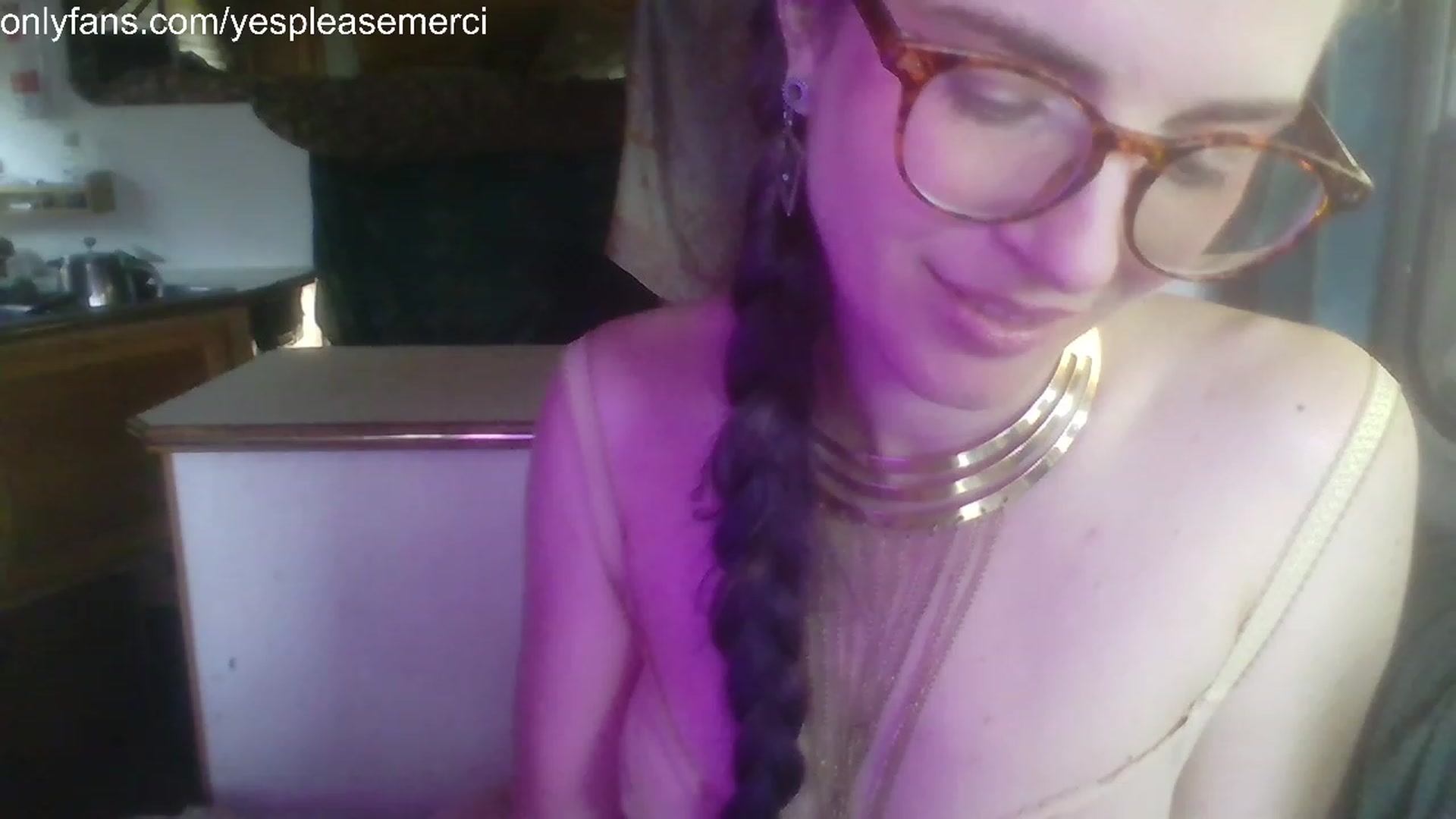 Gallery image thumbnail from yespleasemmhm's myfreecams stream on, 02/22/2023, 19:13 image 18 of 20