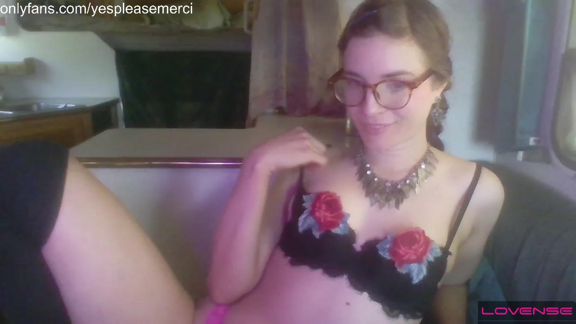 Gallery image thumbnail from yespleasemmhm's myfreecams stream on, 03/09/2023, 16:54 image 13 of 20