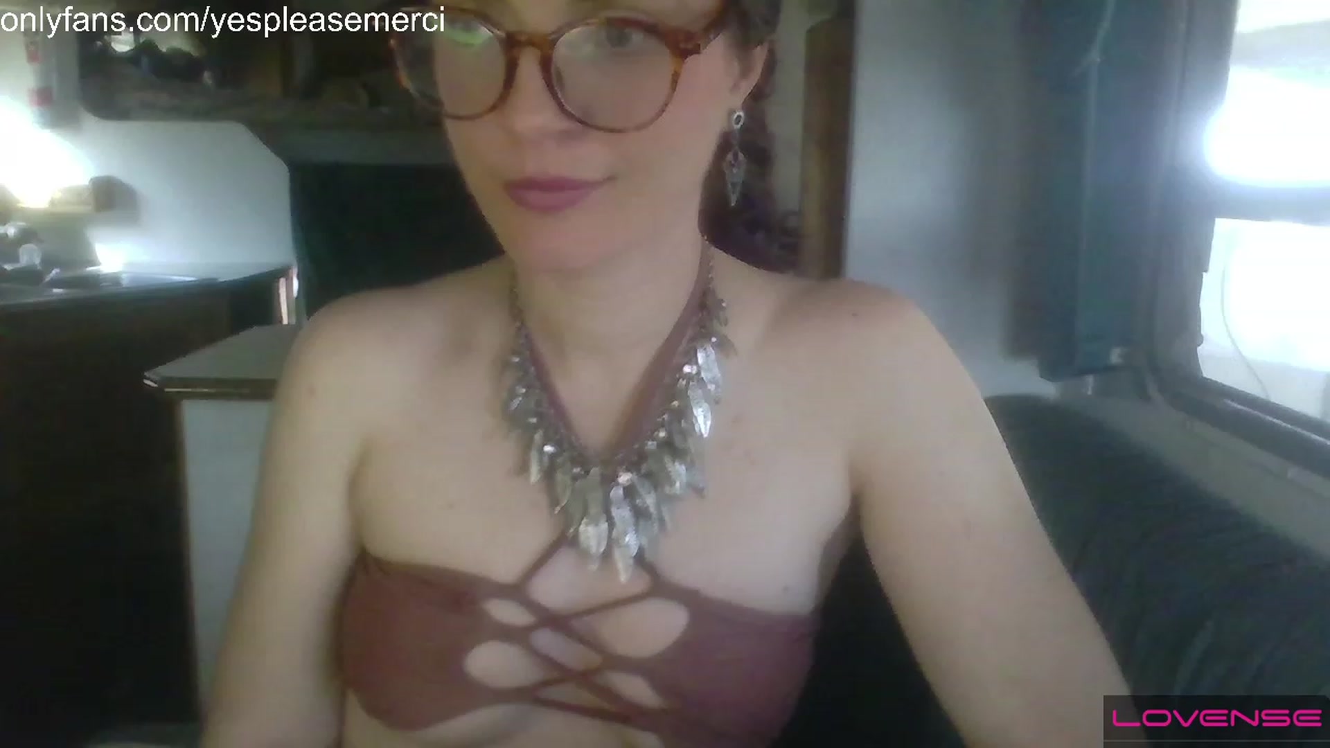 Gallery image thumbnail from yespleasemmhm's myfreecams stream on, 03/09/2023, 21:11 image 7 of 20