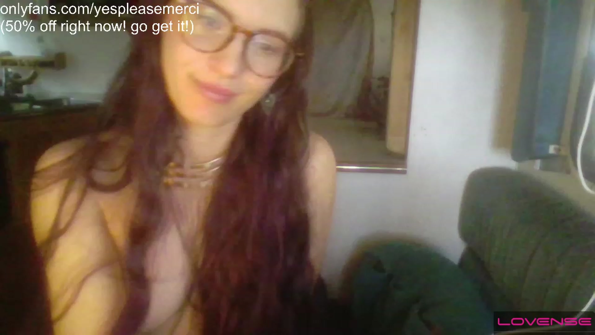 Gallery image thumbnail from yespleasemmhm's myfreecams stream on, 03/17/2023, 18:37 image 17 of 20