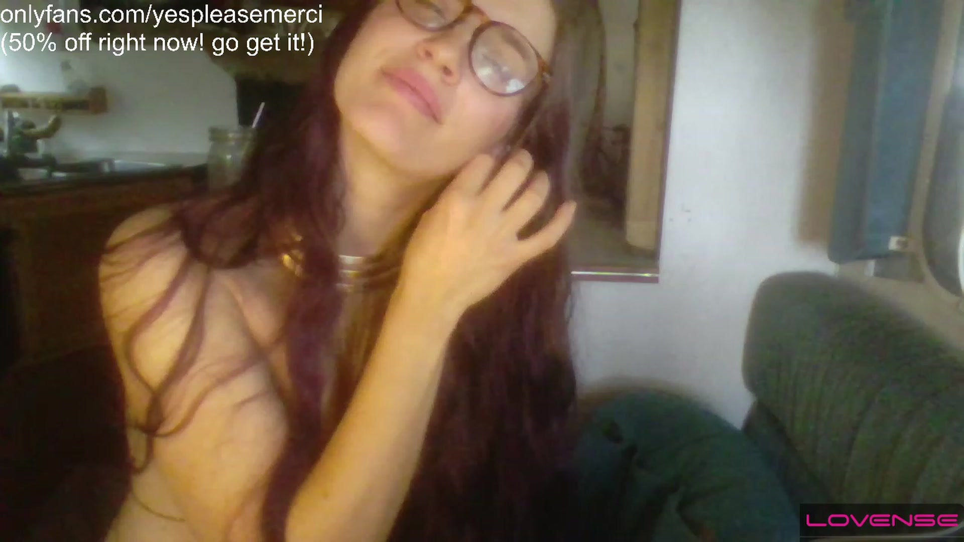 Gallery image thumbnail from yespleasemmhm's myfreecams stream on, 03/17/2023, 18:37 image 15 of 20