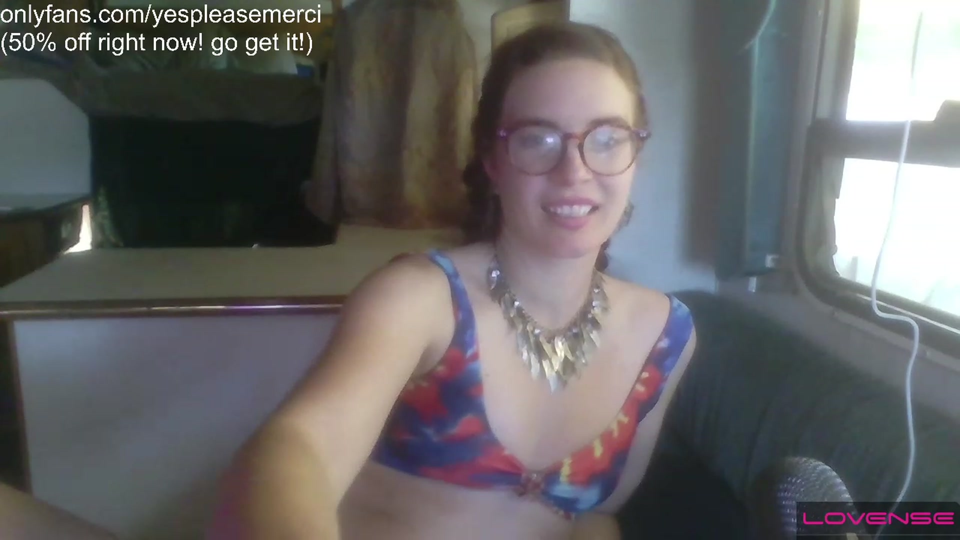 Gallery image thumbnail from yespleasemmhm's myfreecams stream on, 03/20/2023, 17:03 image 10 of 20