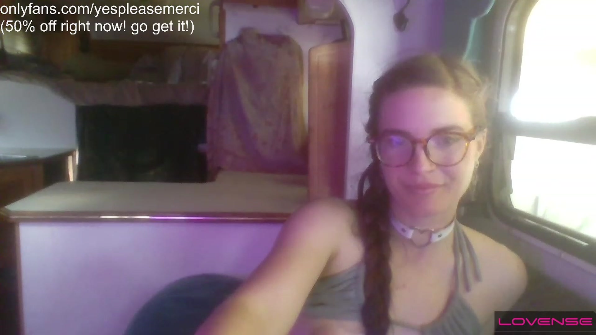Gallery image thumbnail from yespleasemmhm's myfreecams stream on, 03/21/2023, 19:02 image 17 of 20